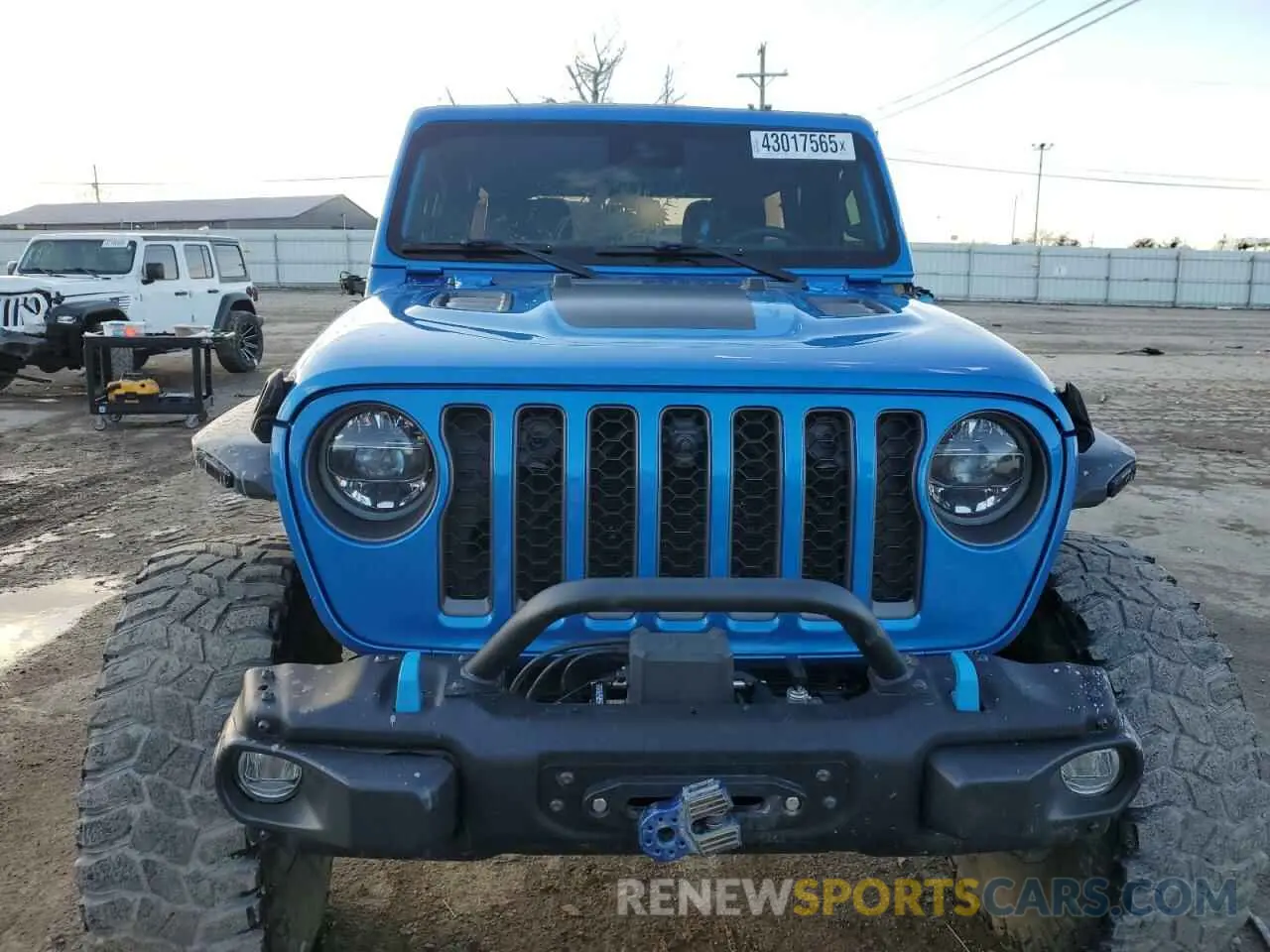 5 Photograph of a damaged car 1C4JJXR68NW190233 JEEP WRANGLER 2022