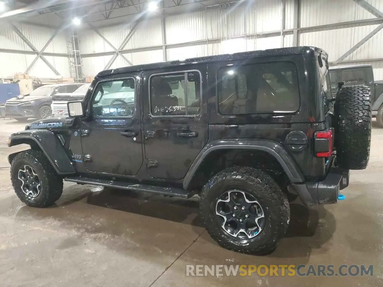 2 Photograph of a damaged car 1C4JJXR68NW259728 JEEP WRANGLER 2022