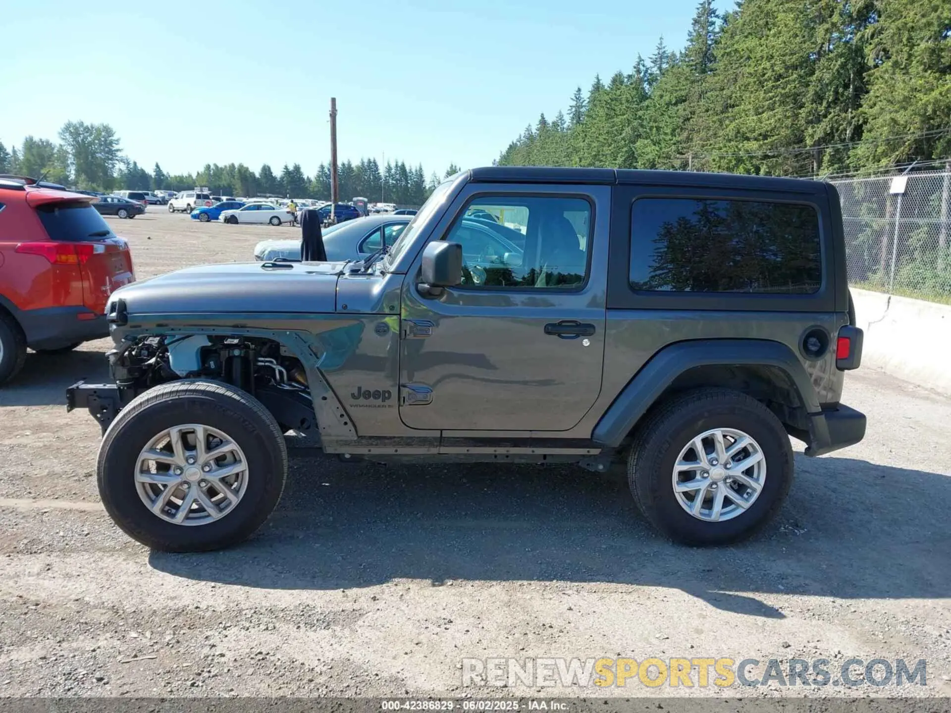 15 Photograph of a damaged car 1C4HJXAG1PW689025 JEEP WRANGLER 2023