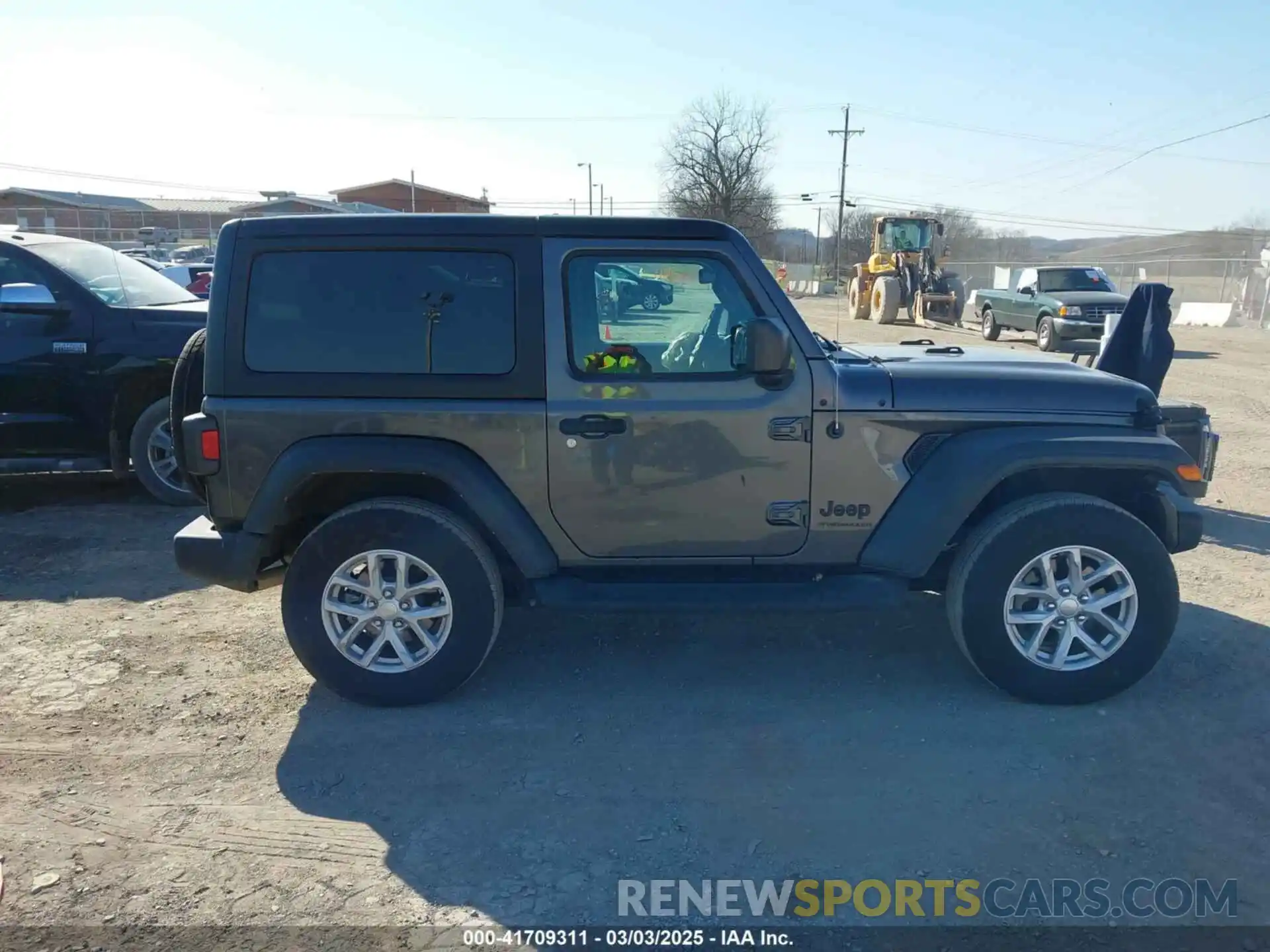 13 Photograph of a damaged car 1C4HJXAG8PW668480 JEEP WRANGLER 2023