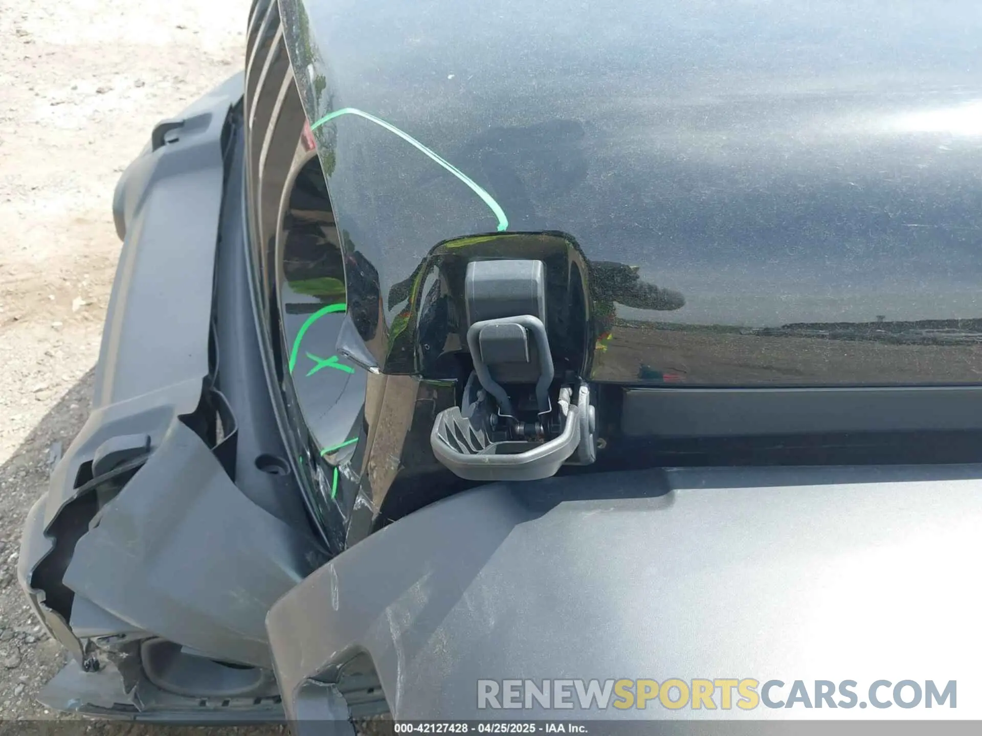20 Photograph of a damaged car 1C4HJXAG9PW674630 JEEP WRANGLER 2023