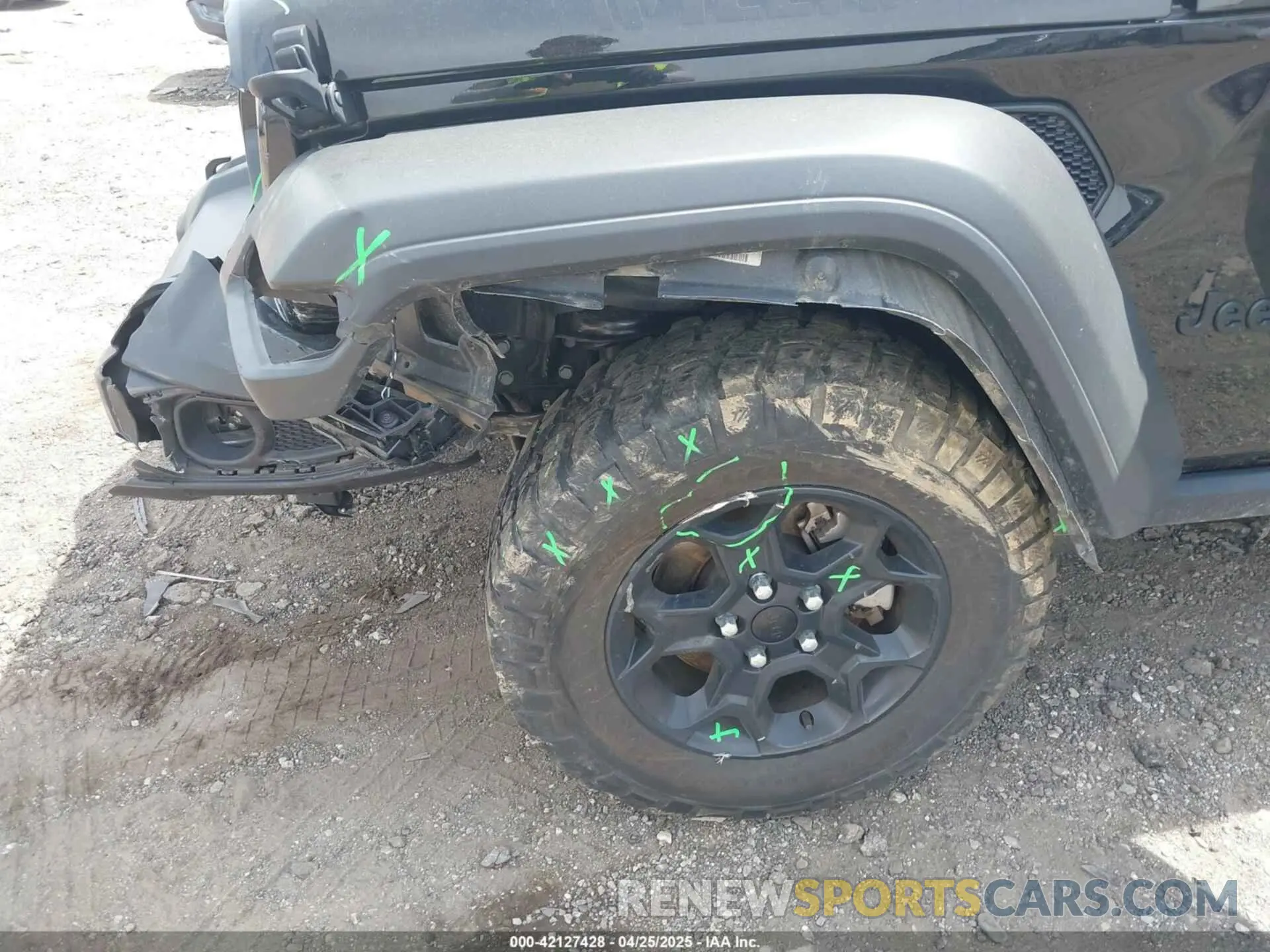 21 Photograph of a damaged car 1C4HJXAG9PW674630 JEEP WRANGLER 2023
