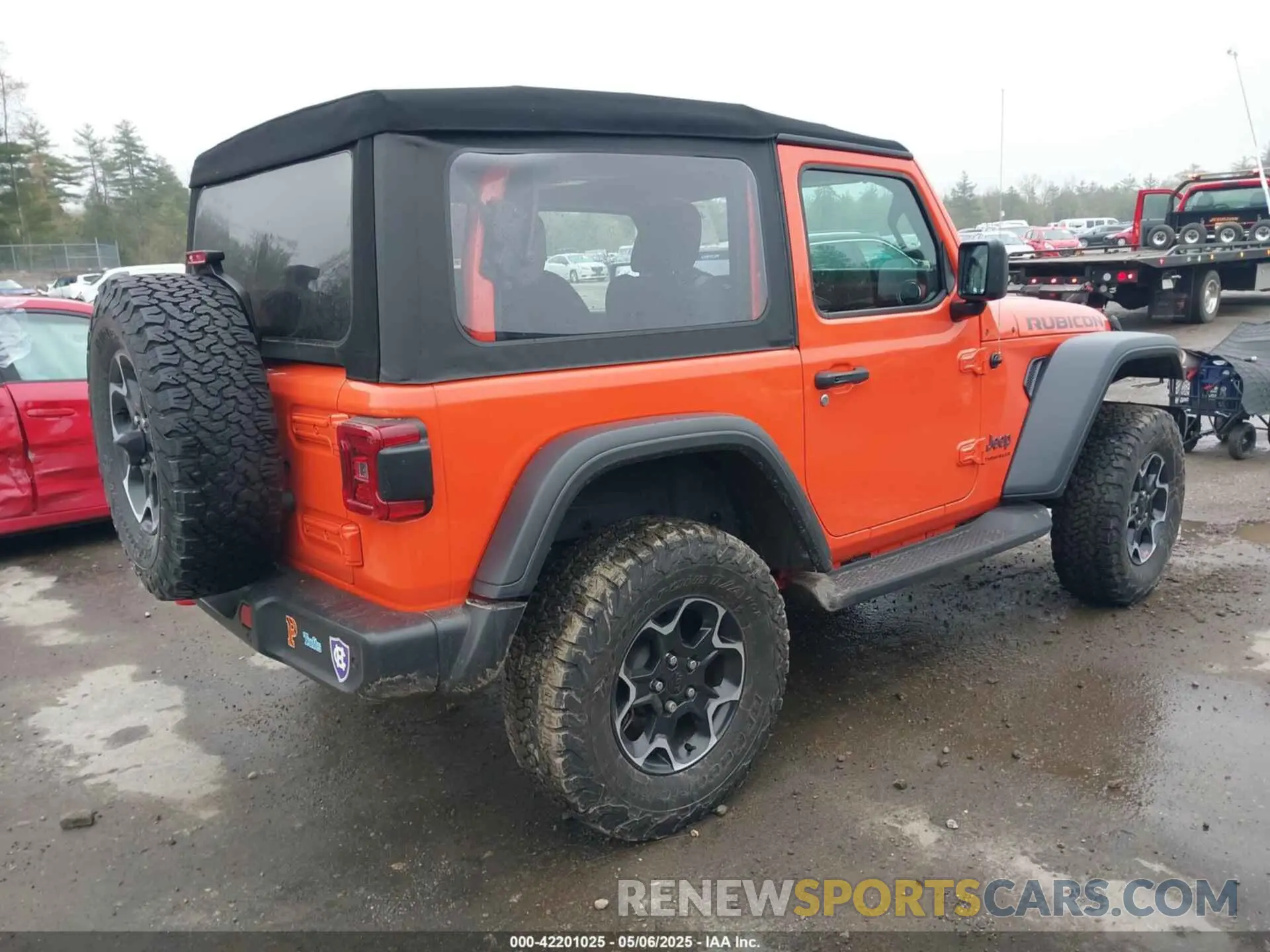 4 Photograph of a damaged car 1C4HJXCG4PW642018 JEEP WRANGLER 2023