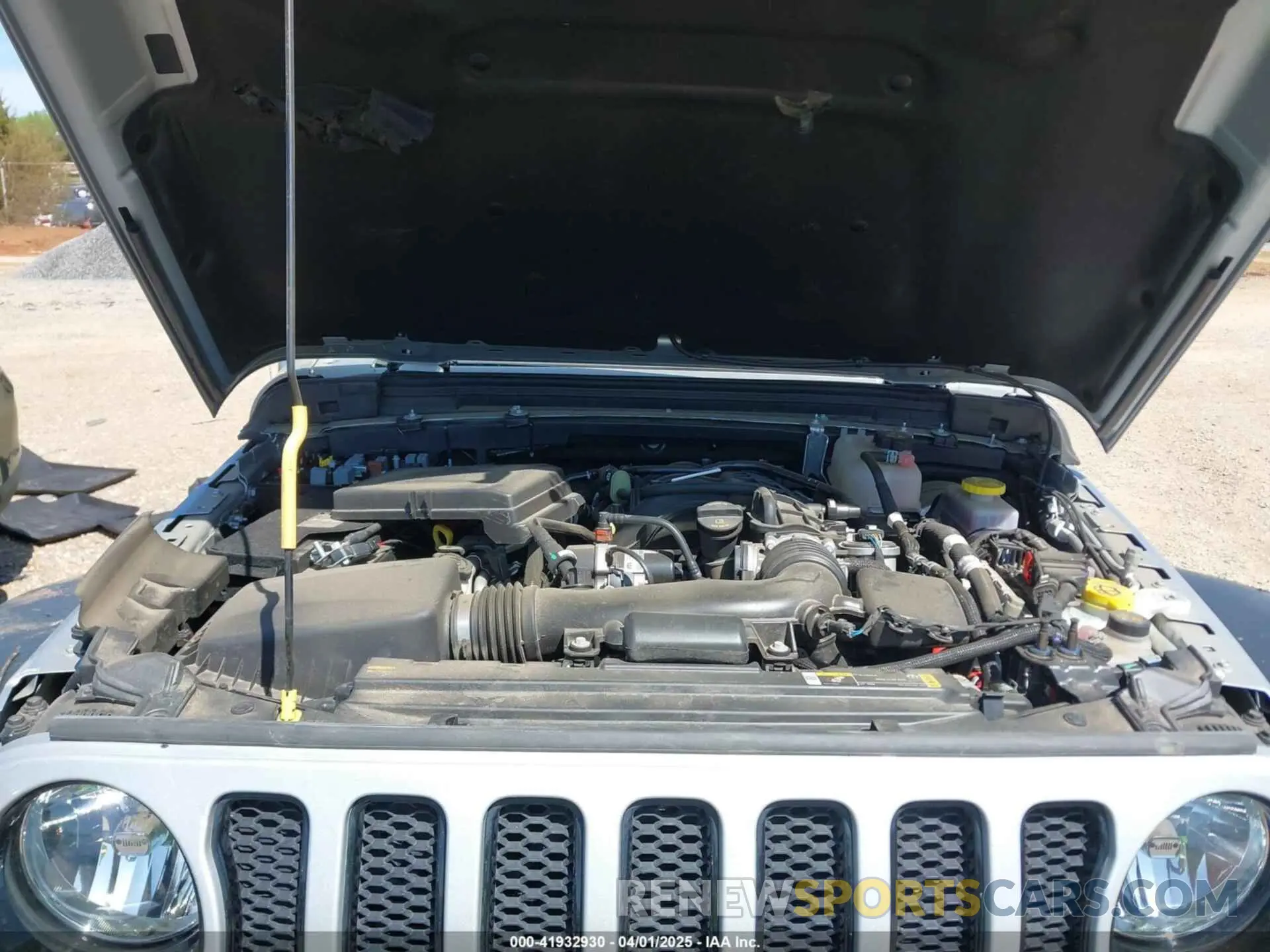 10 Photograph of a damaged car 1C4HJXDG0PW582947 JEEP WRANGLER 2023