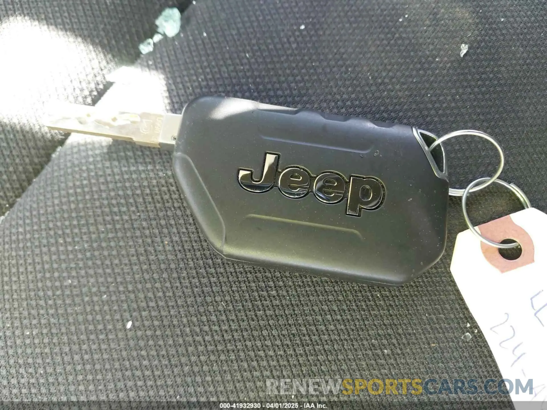 11 Photograph of a damaged car 1C4HJXDG0PW582947 JEEP WRANGLER 2023