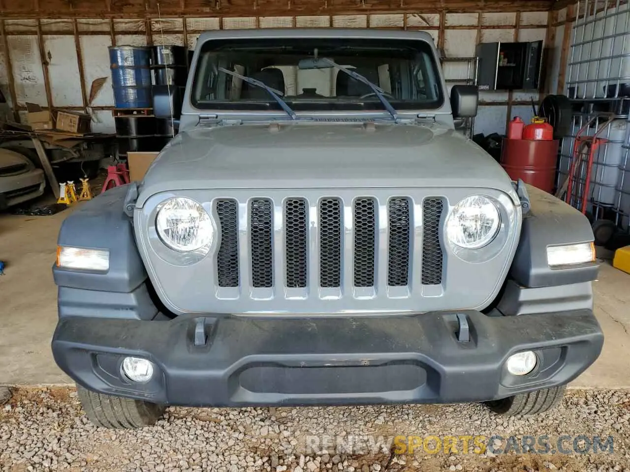 5 Photograph of a damaged car 1C4HJXDG0PW697757 JEEP WRANGLER 2023