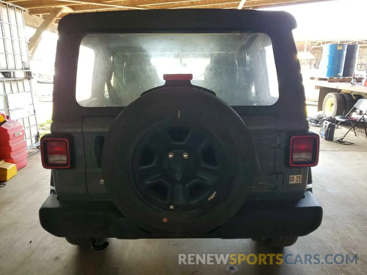 6 Photograph of a damaged car 1C4HJXDG0PW697757 JEEP WRANGLER 2023