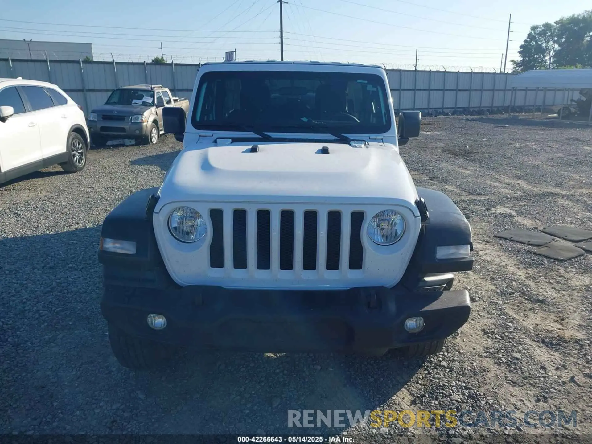 12 Photograph of a damaged car 1C4HJXDG1PW531053 JEEP WRANGLER 2023