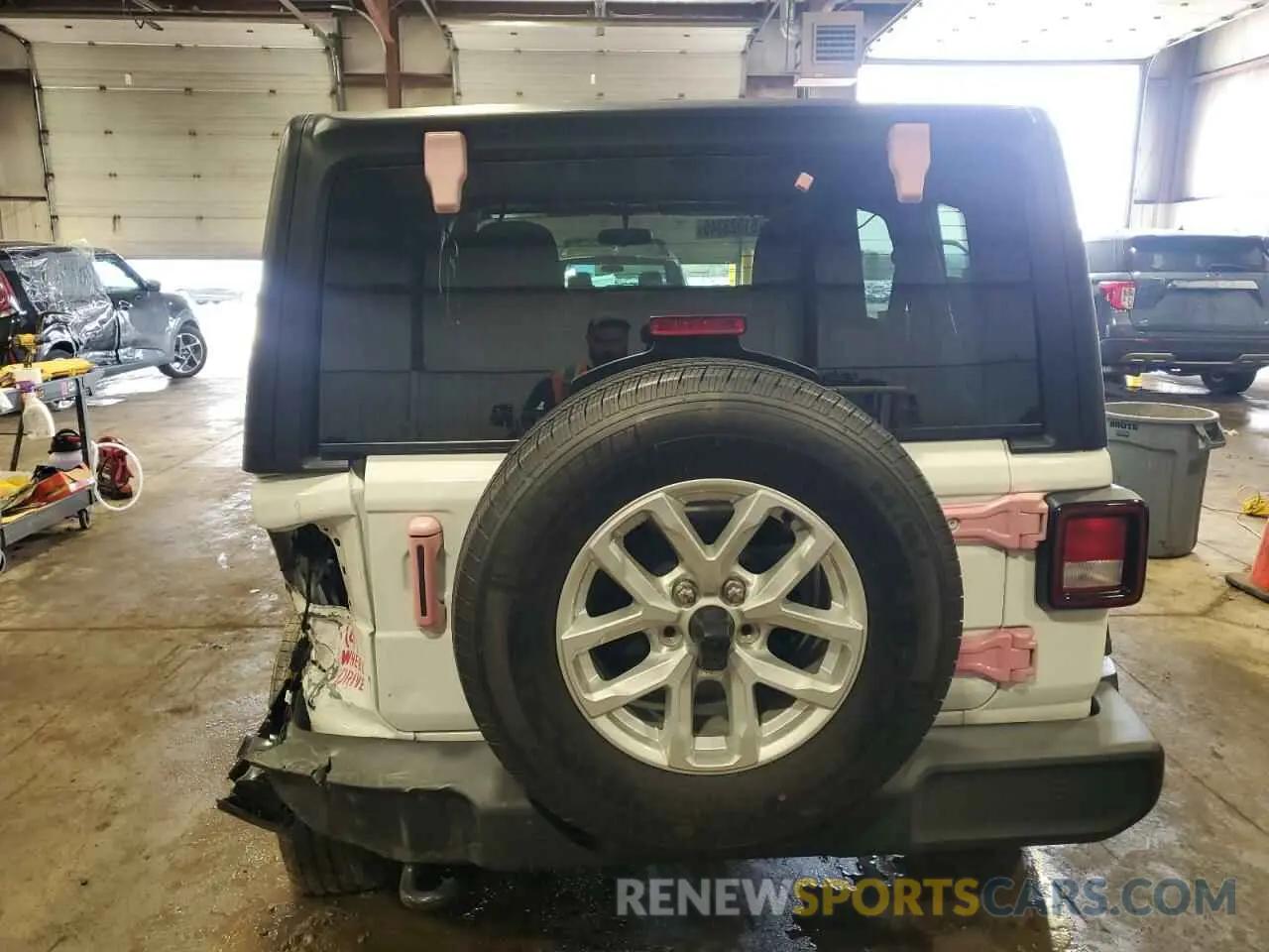 6 Photograph of a damaged car 1C4HJXDG1PW619939 JEEP WRANGLER 2023