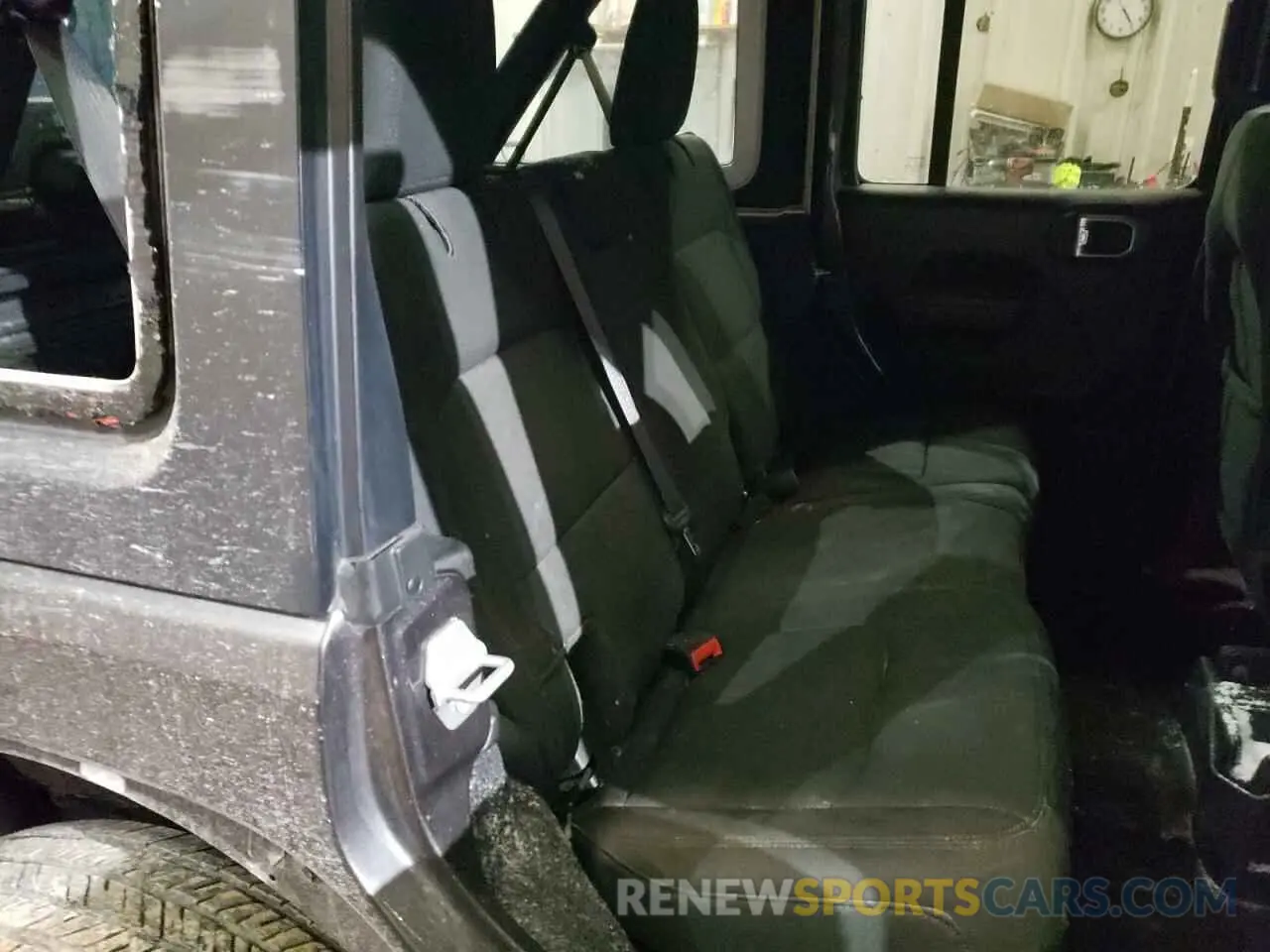 12 Photograph of a damaged car 1C4HJXDG2PW530414 JEEP WRANGLER 2023