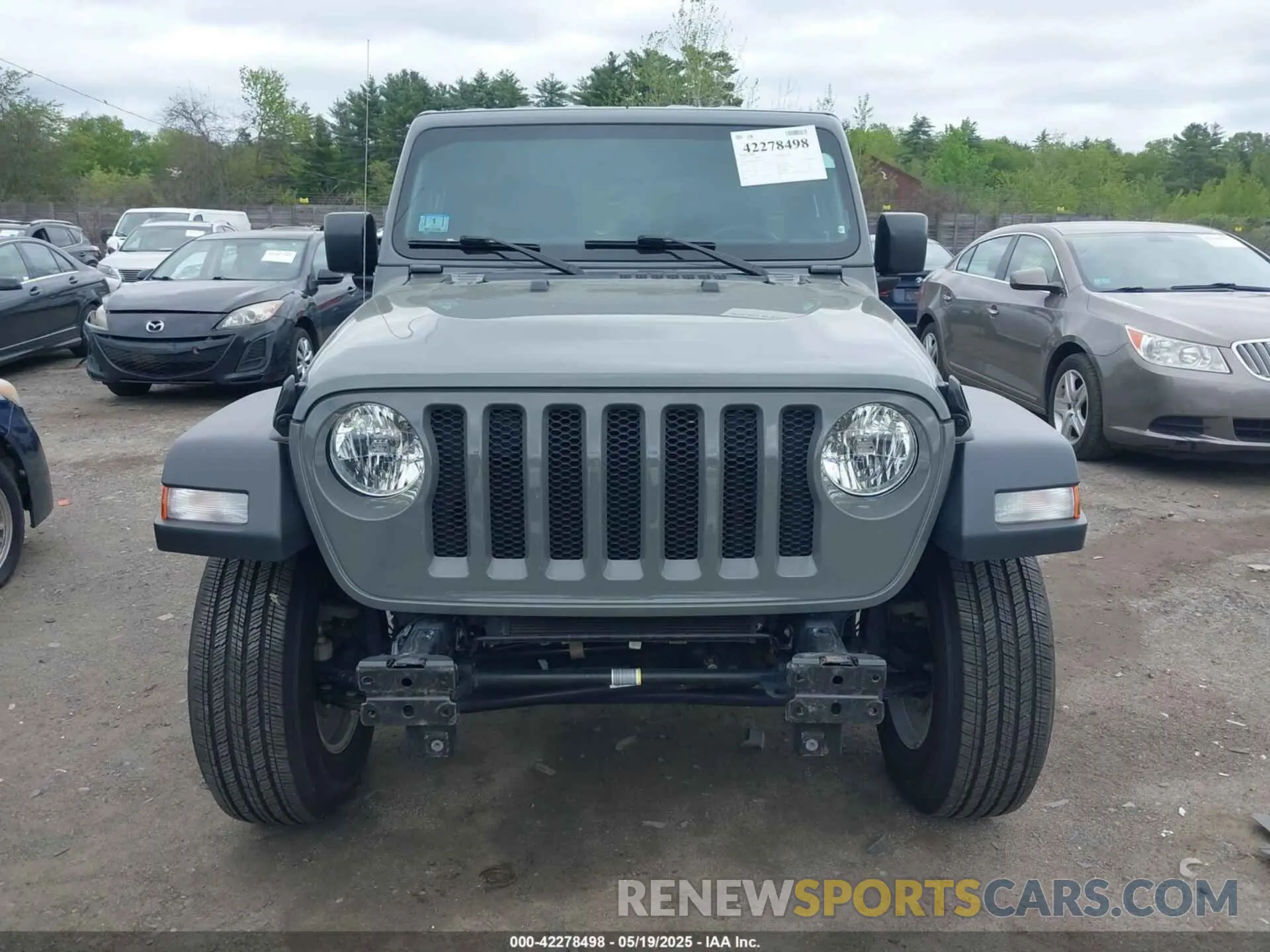 13 Photograph of a damaged car 1C4HJXDG2PW531904 JEEP WRANGLER 2023