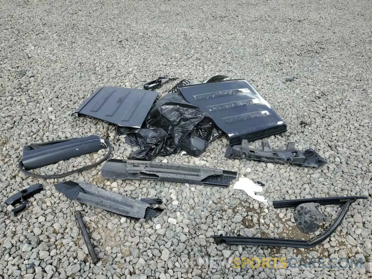 12 Photograph of a damaged car 1C4HJXDG2PW533622 JEEP WRANGLER 2023