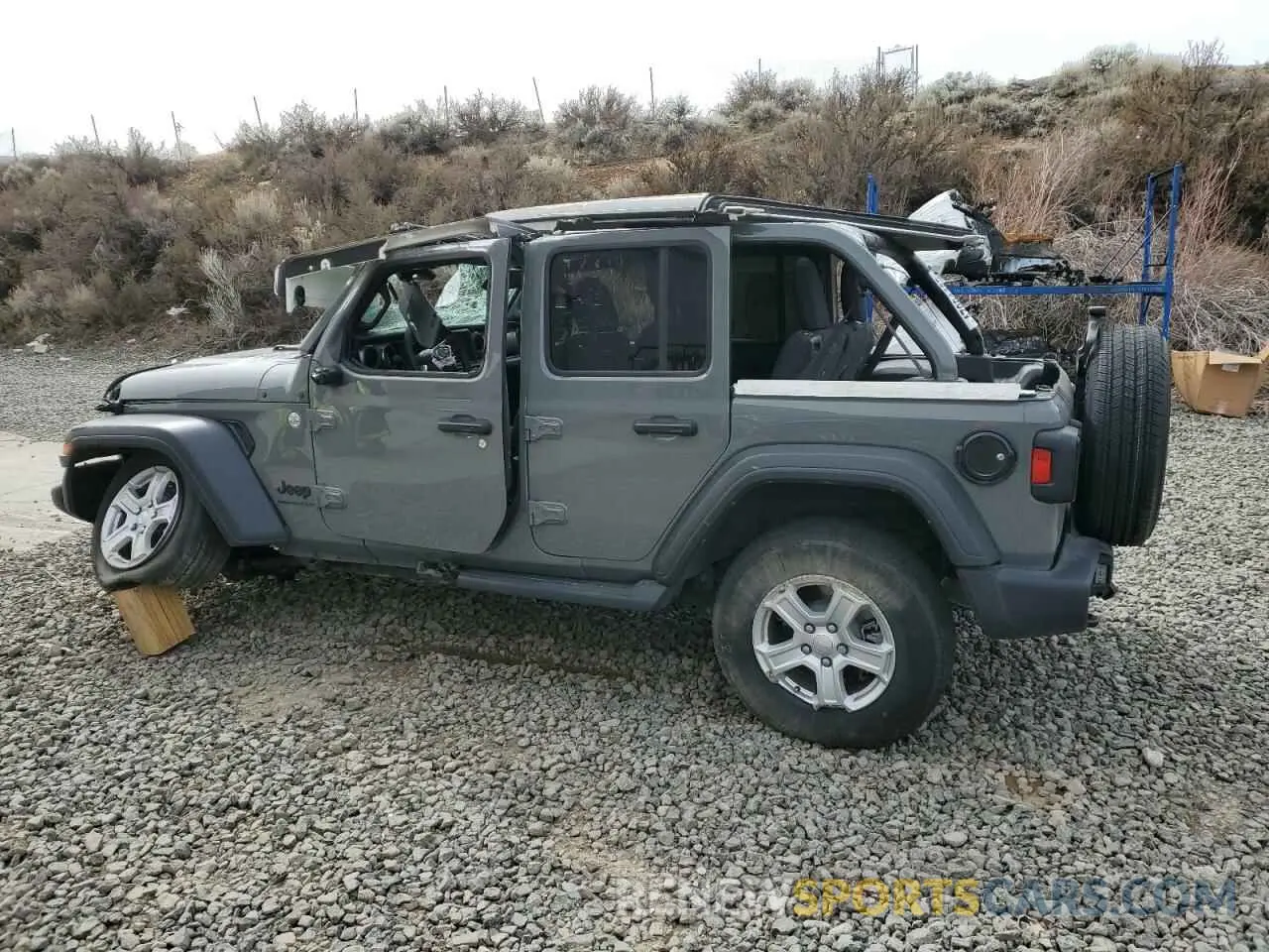 2 Photograph of a damaged car 1C4HJXDG2PW533622 JEEP WRANGLER 2023