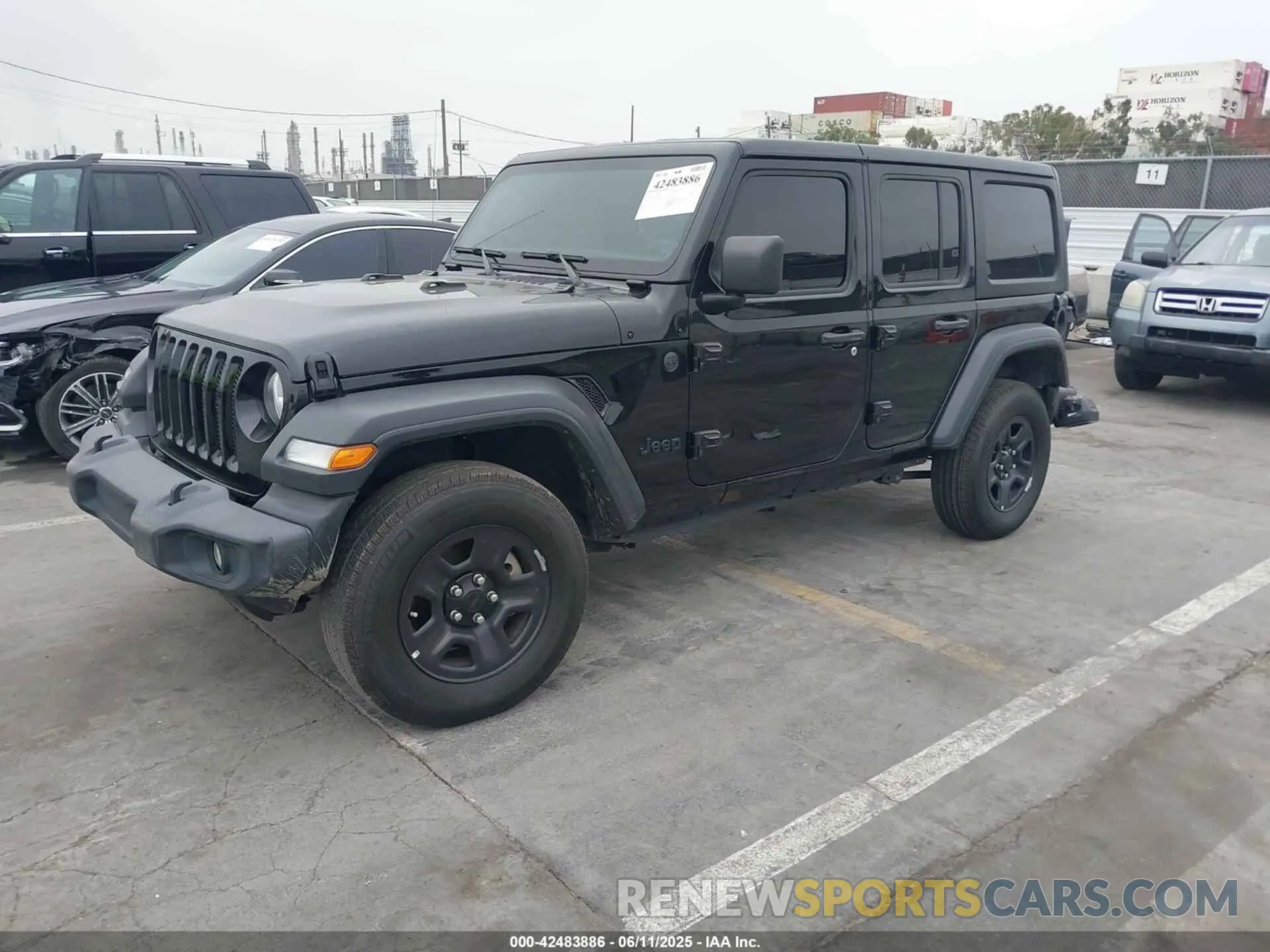 2 Photograph of a damaged car 1C4HJXDG2PW622753 JEEP WRANGLER 2023