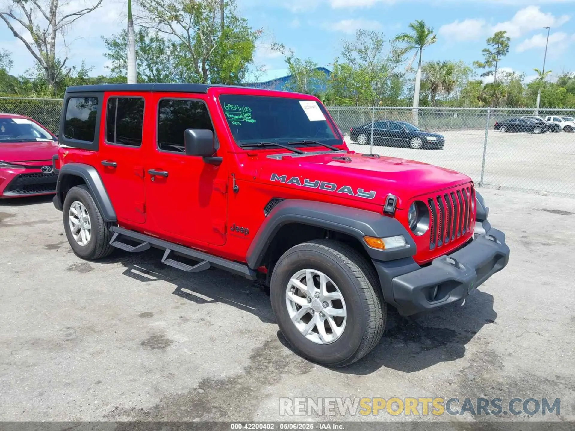 1 Photograph of a damaged car 1C4HJXDG4PW678113 JEEP WRANGLER 2023