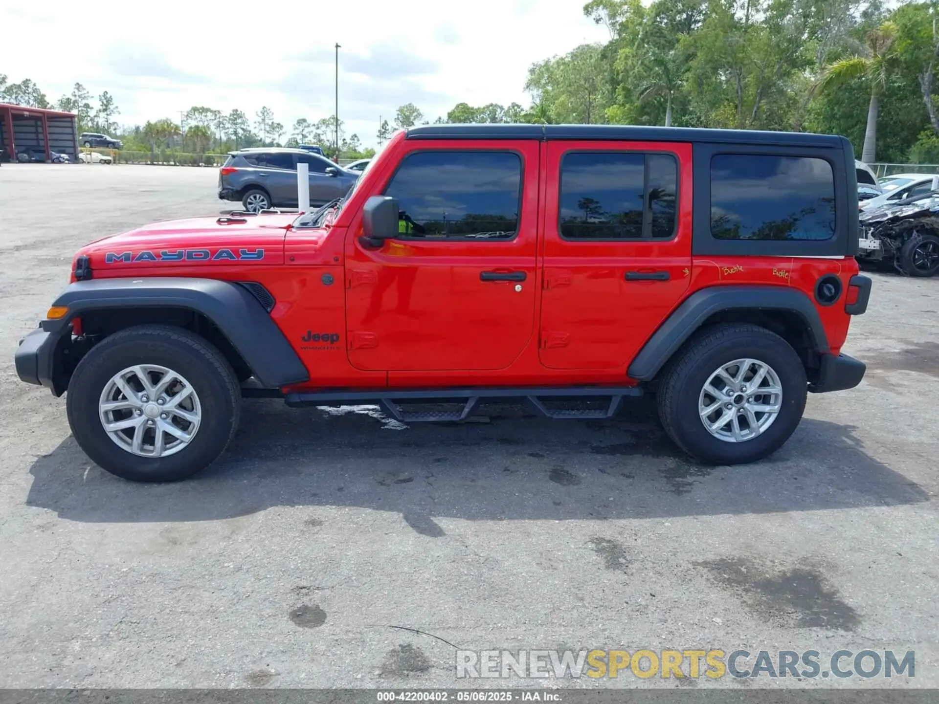 15 Photograph of a damaged car 1C4HJXDG4PW678113 JEEP WRANGLER 2023