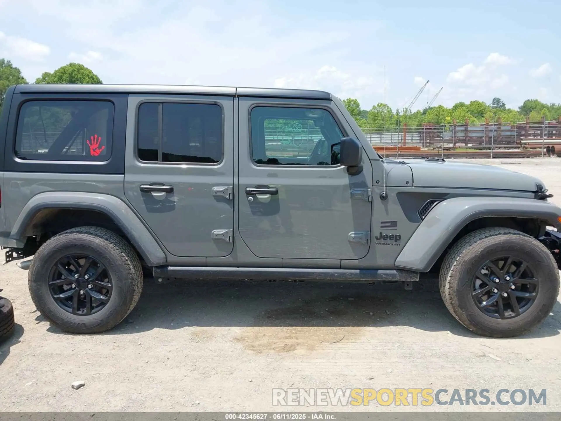 14 Photograph of a damaged car 1C4HJXDG6PW576179 JEEP WRANGLER 2023