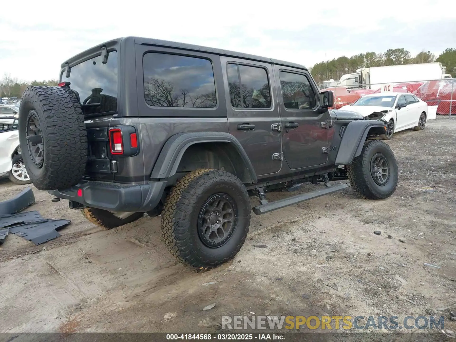 4 Photograph of a damaged car 1C4HJXDG7PW501555 JEEP WRANGLER 2023