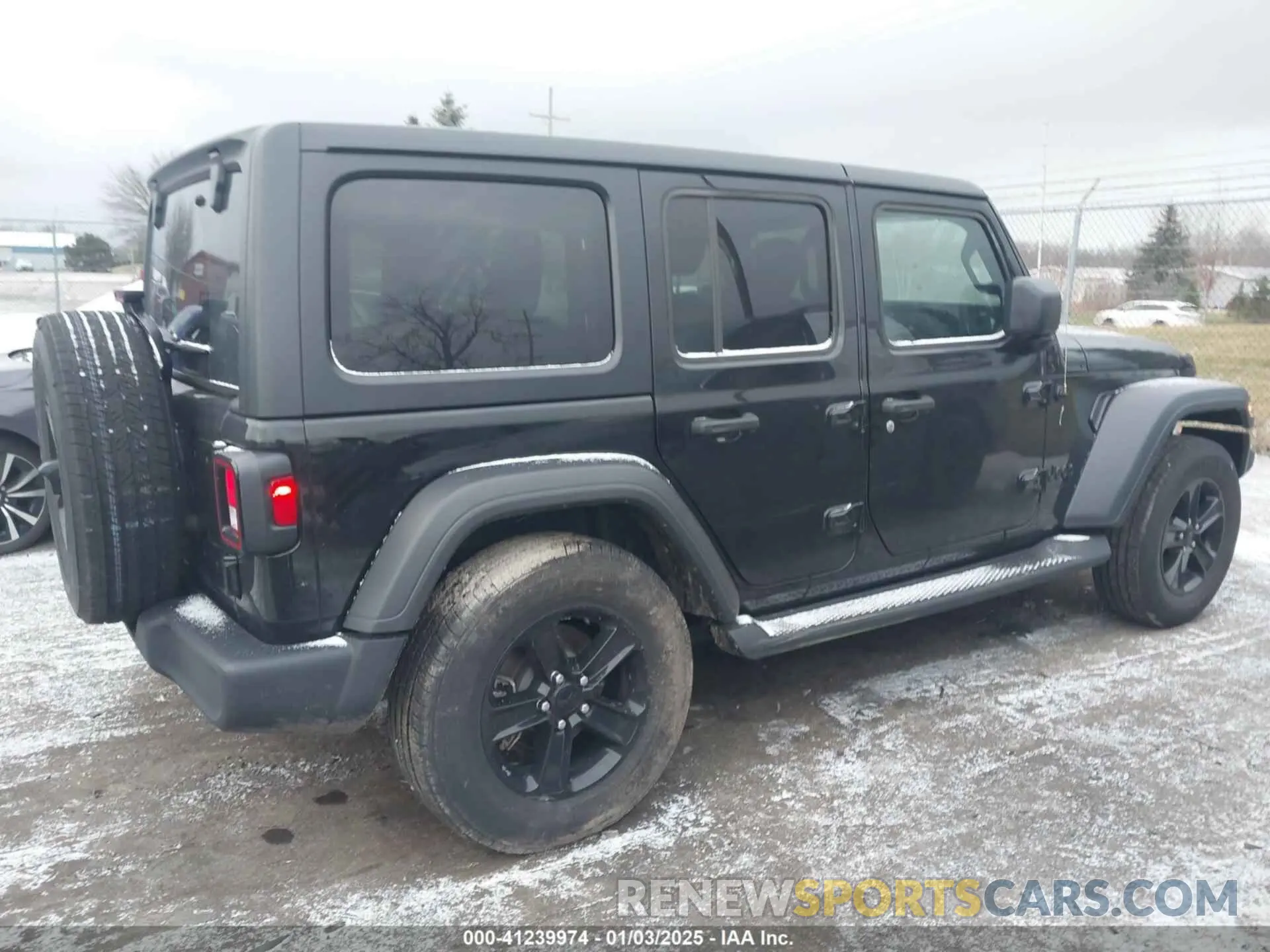 4 Photograph of a damaged car 1C4HJXDG8PW653828 JEEP WRANGLER 2023