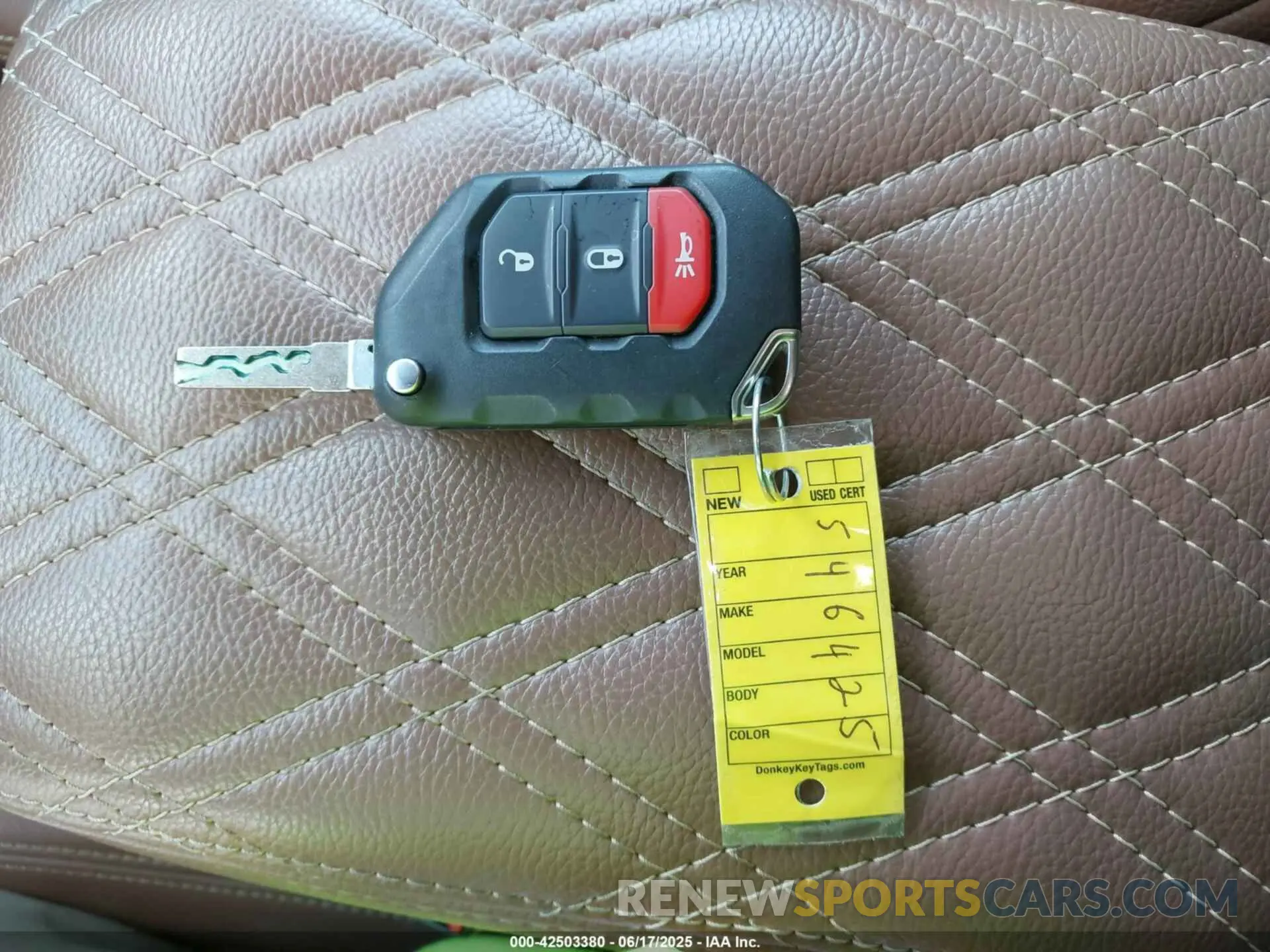 11 Photograph of a damaged car 1C4HJXDN1PW546425 JEEP WRANGLER 2023