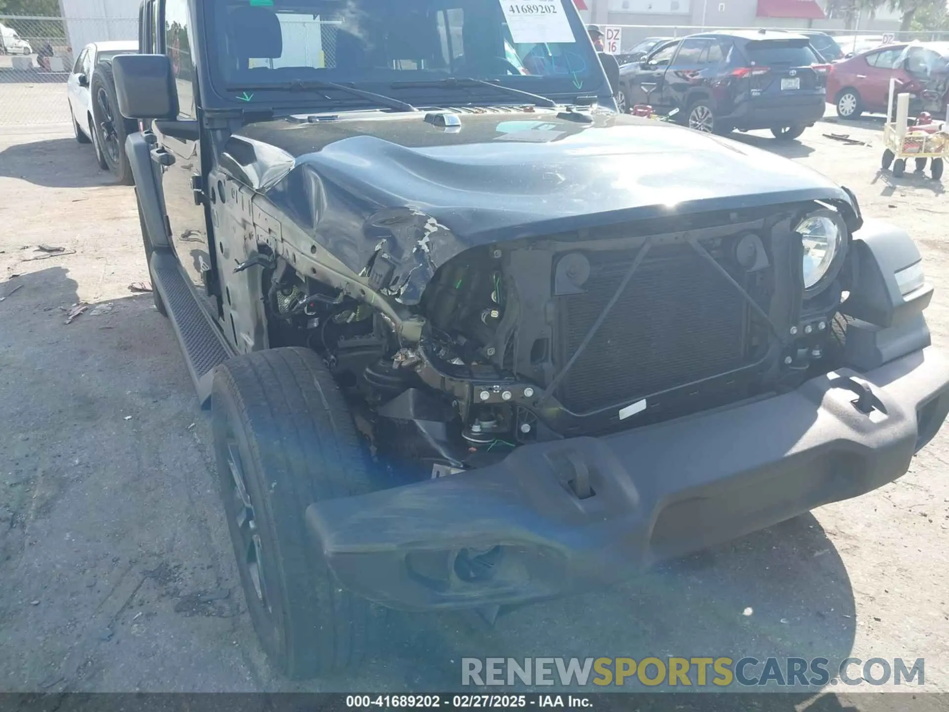 6 Photograph of a damaged car 1C4HJXDN1PW634763 JEEP WRANGLER 2023