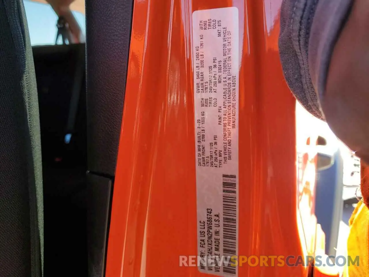 14 Photograph of a damaged car 1C4HJXDN2PW686743 JEEP WRANGLER 2023