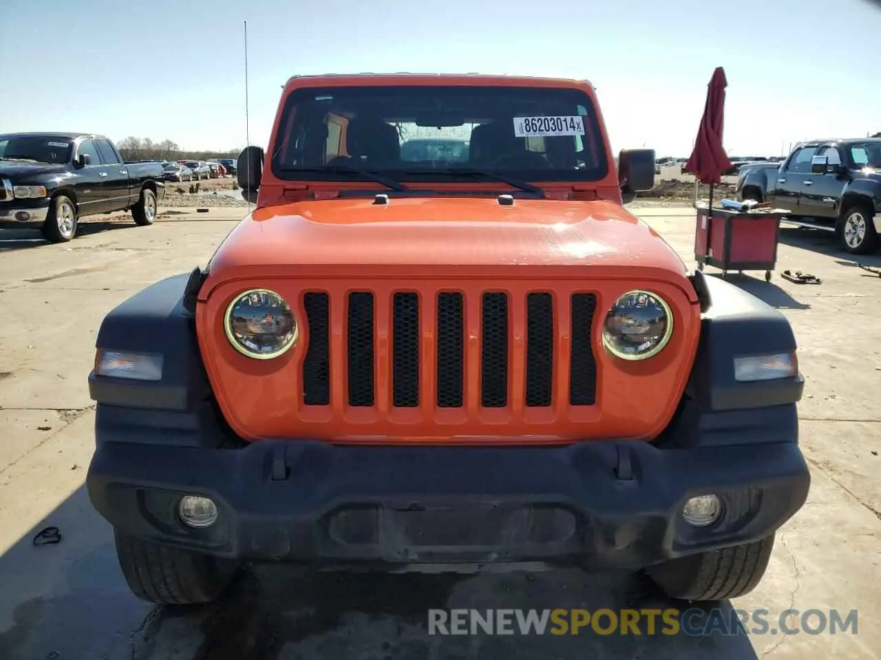 5 Photograph of a damaged car 1C4HJXDN2PW686743 JEEP WRANGLER 2023