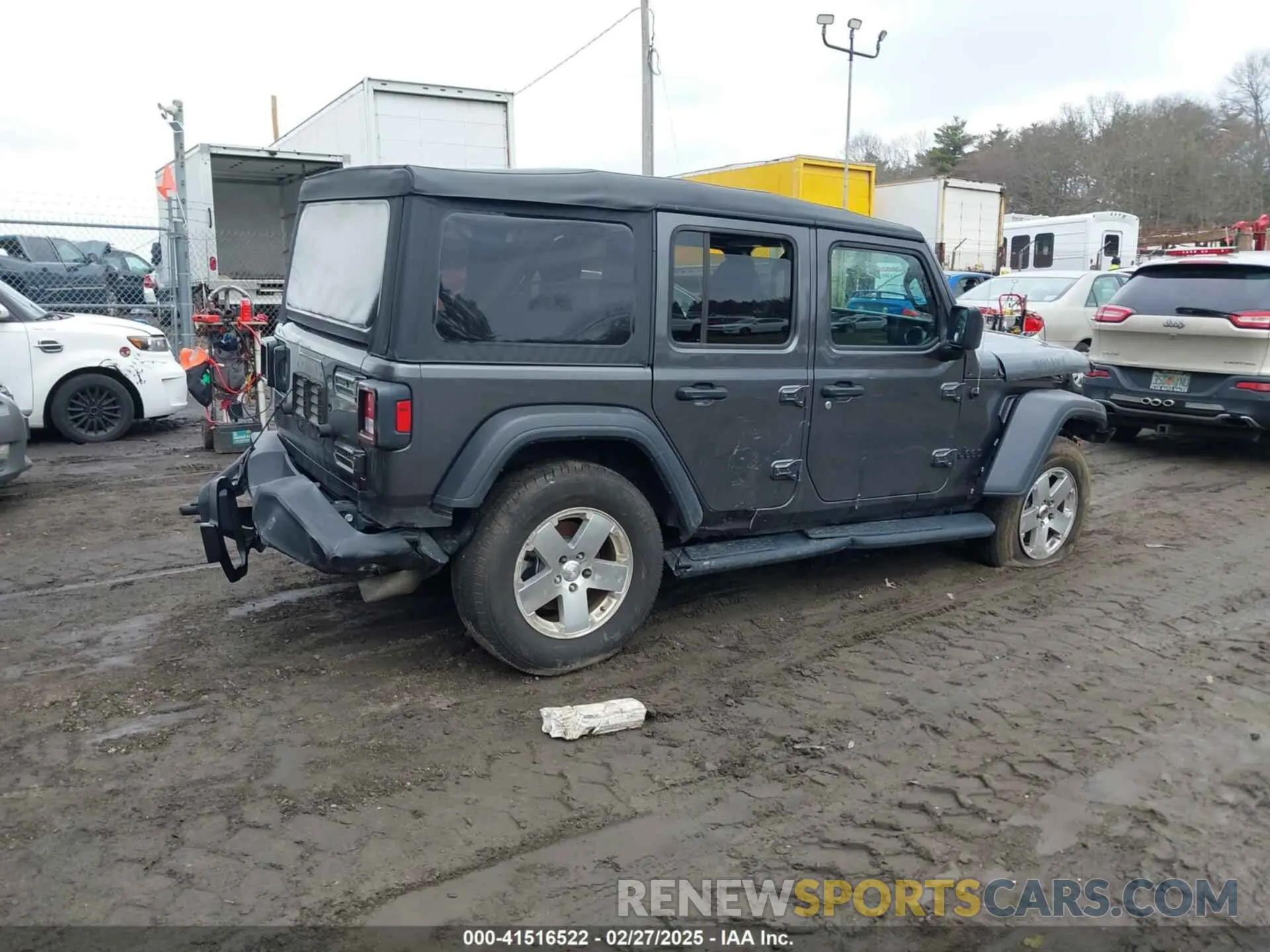 4 Photograph of a damaged car 1C4HJXDN5PW522855 JEEP WRANGLER 2023