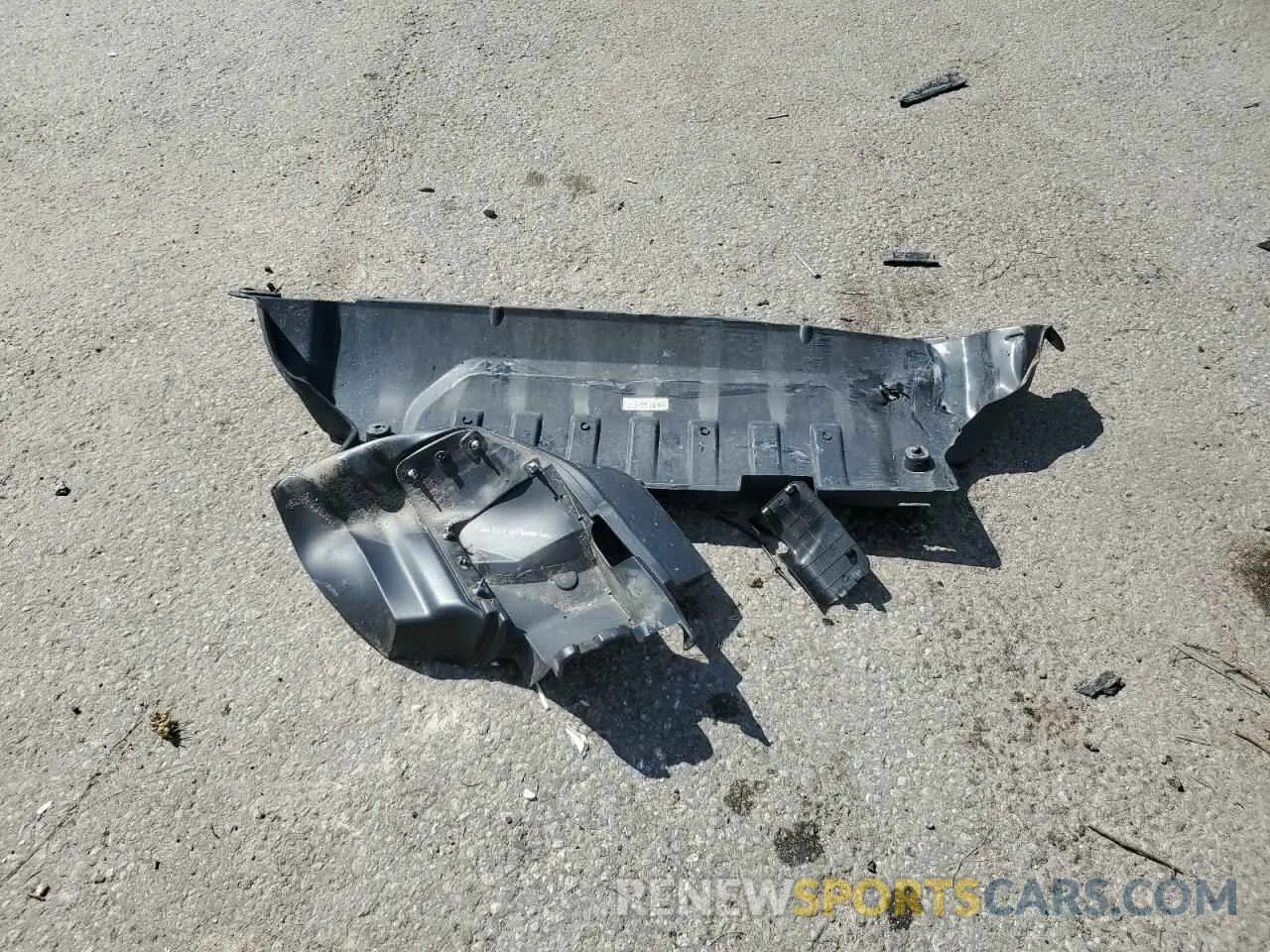 13 Photograph of a damaged car 1C4HJXDN5PW674652 JEEP WRANGLER 2023