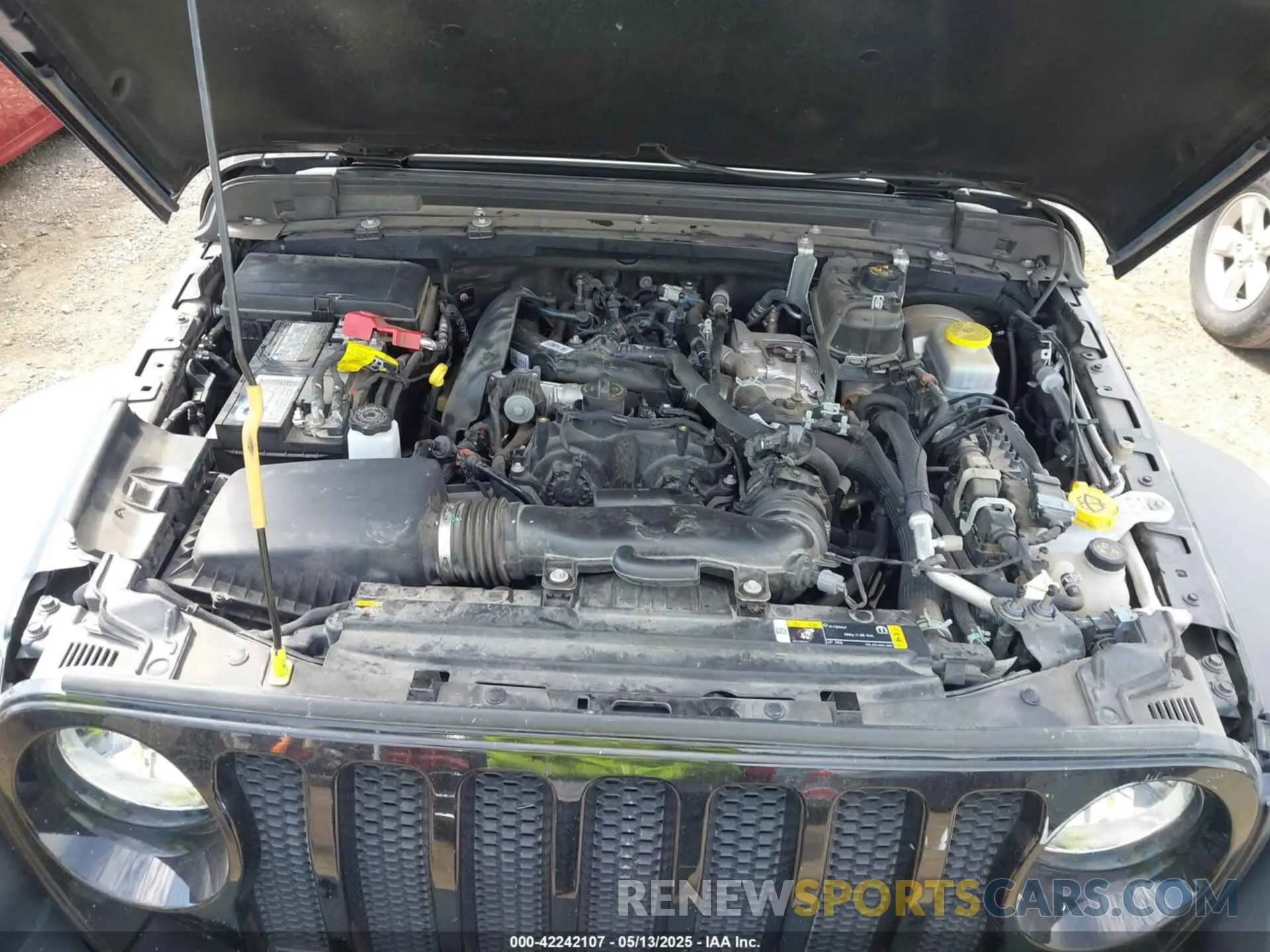 10 Photograph of a damaged car 1C4HJXDN6PW599895 JEEP WRANGLER 2023