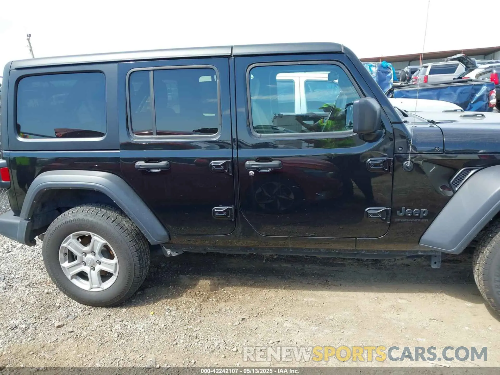 13 Photograph of a damaged car 1C4HJXDN6PW599895 JEEP WRANGLER 2023