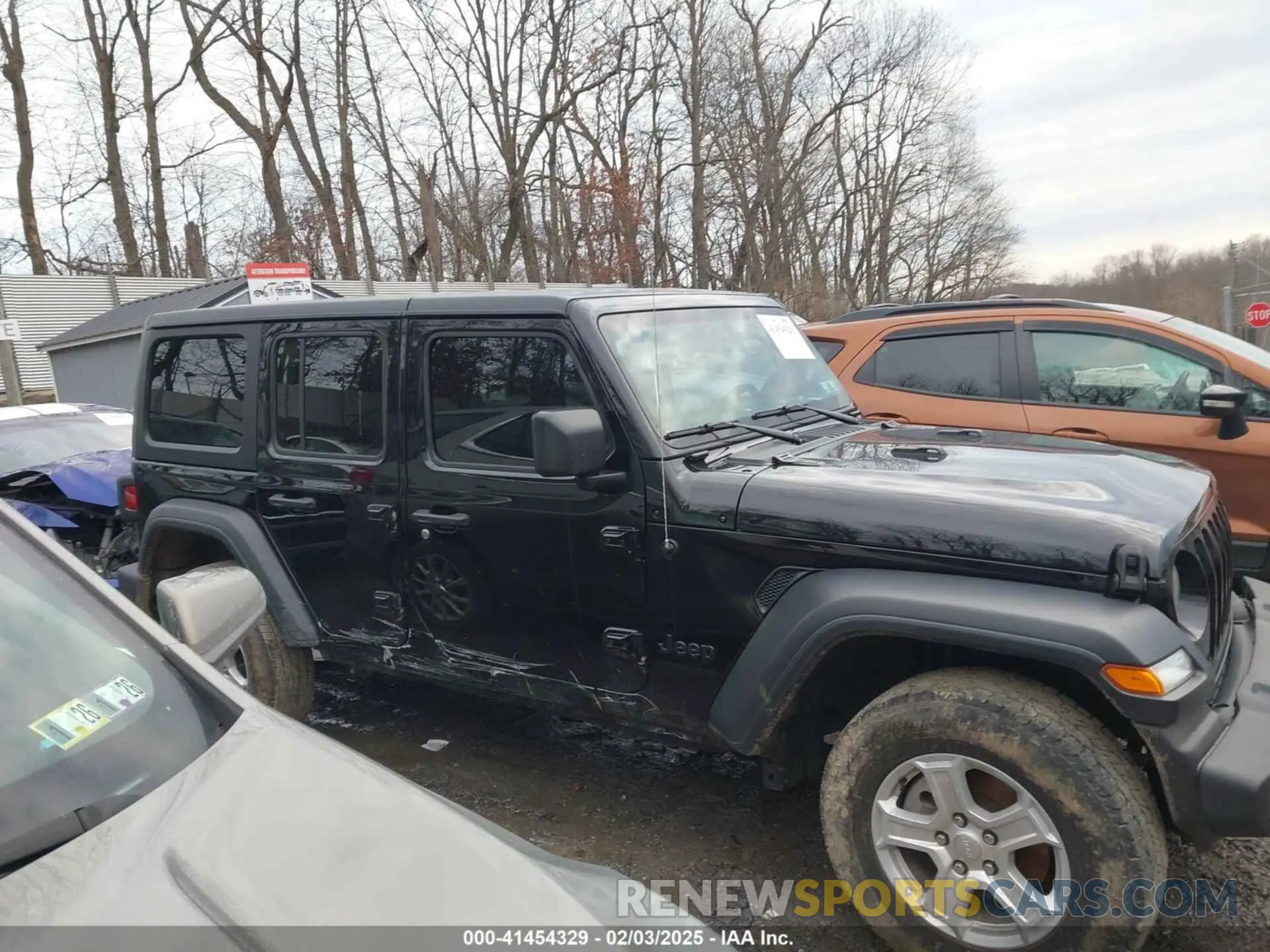 14 Photograph of a damaged car 1C4HJXDN8PW600903 JEEP WRANGLER 2023