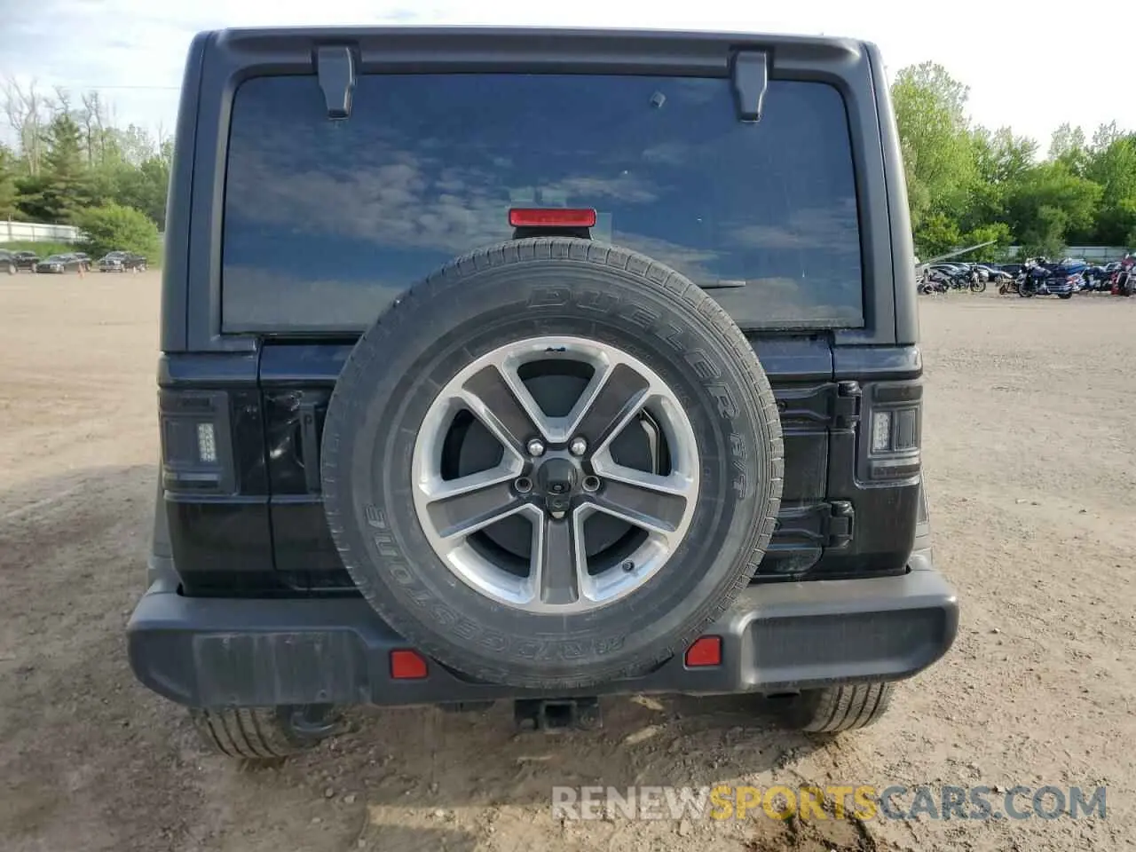 6 Photograph of a damaged car 1C4HJXEG7PW520699 JEEP WRANGLER 2023