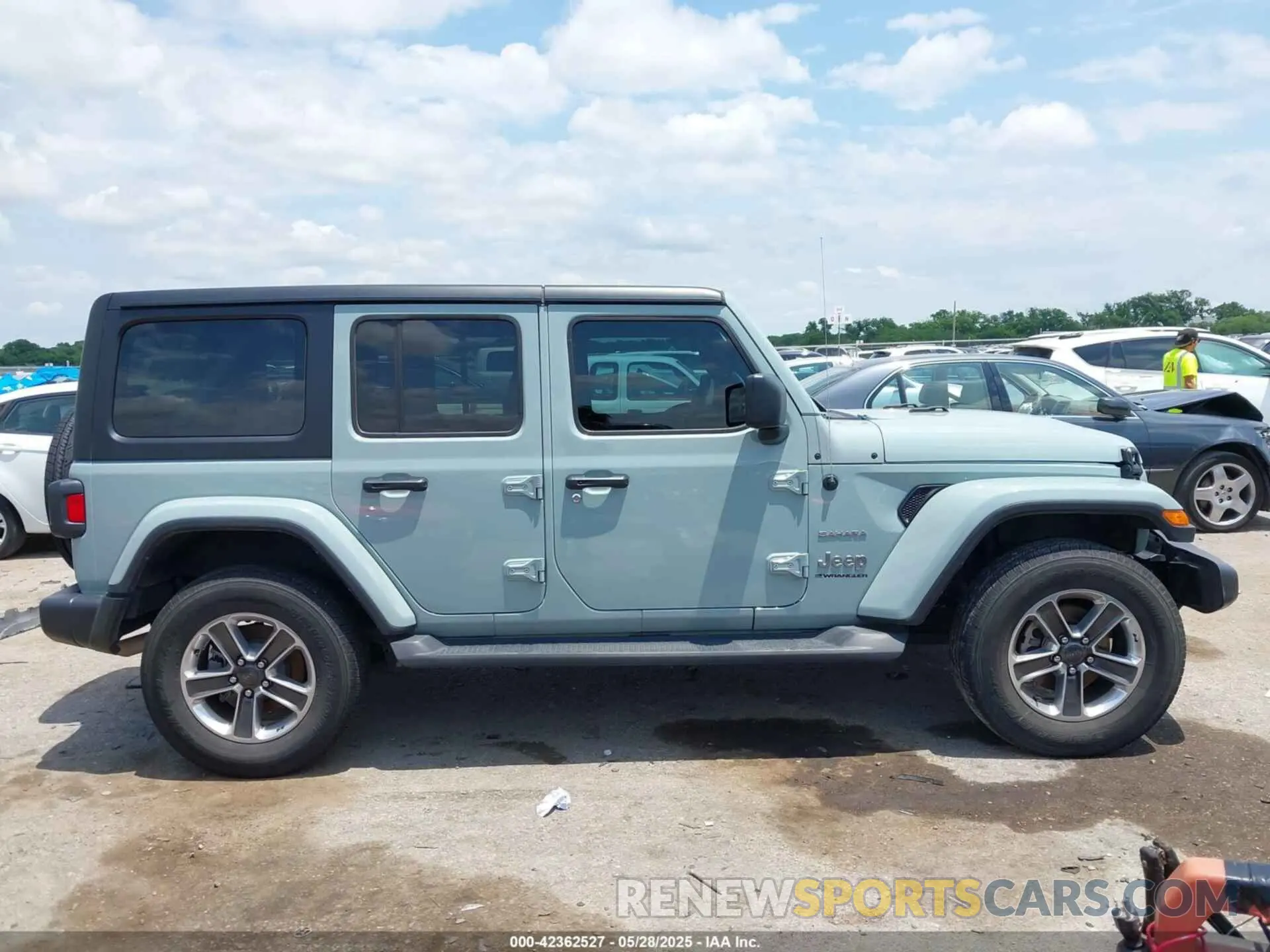 13 Photograph of a damaged car 1C4HJXEN2PW601172 JEEP WRANGLER 2023