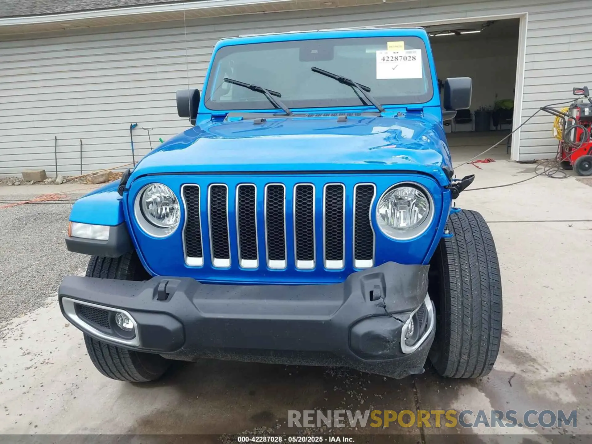 13 Photograph of a damaged car 1C4HJXEN9PW508133 JEEP WRANGLER 2023