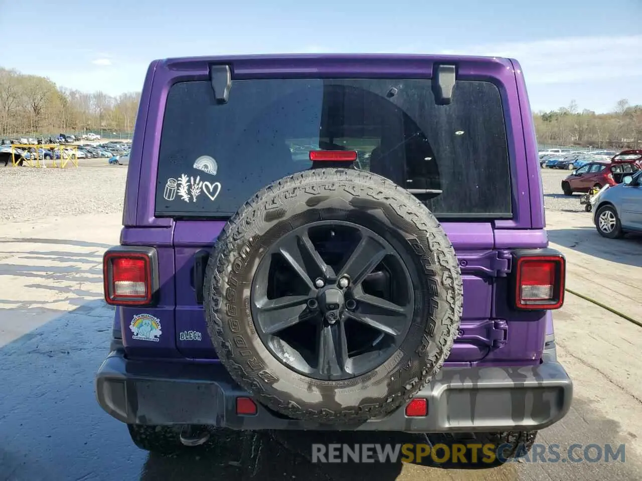 6 Photograph of a damaged car 1C4HJXEN9PW589084 JEEP WRANGLER 2023