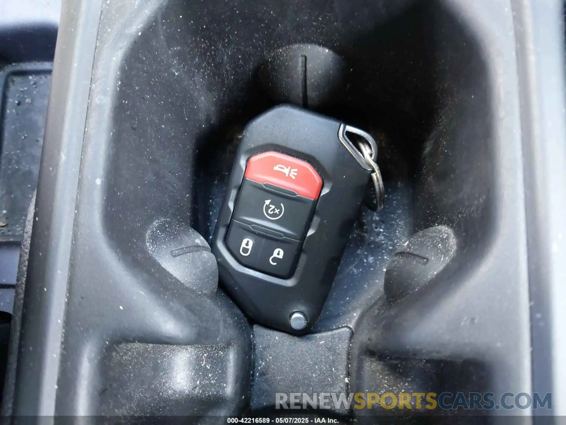 11 Photograph of a damaged car 1C4HJXEN9PW634797 JEEP WRANGLER 2023
