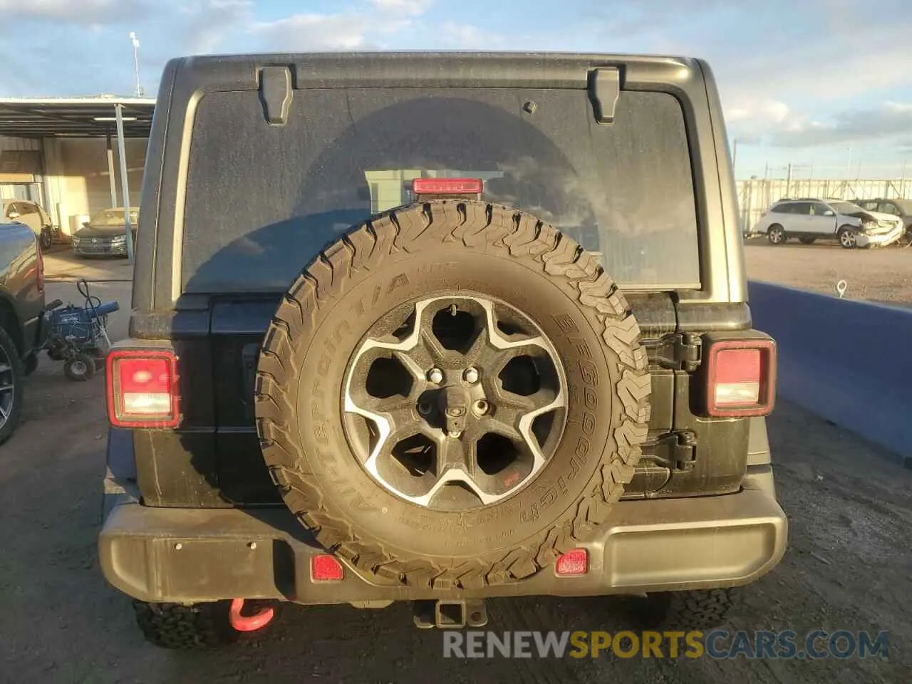 6 Photograph of a damaged car 1C4HJXFG6PW655624 JEEP WRANGLER 2023