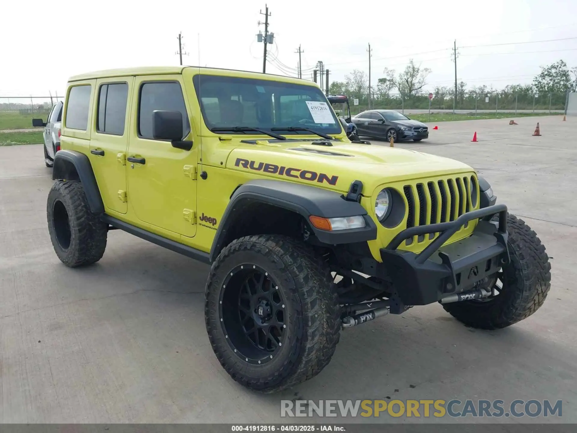 1 Photograph of a damaged car 1C4HJXFG8PW558649 JEEP WRANGLER 2023