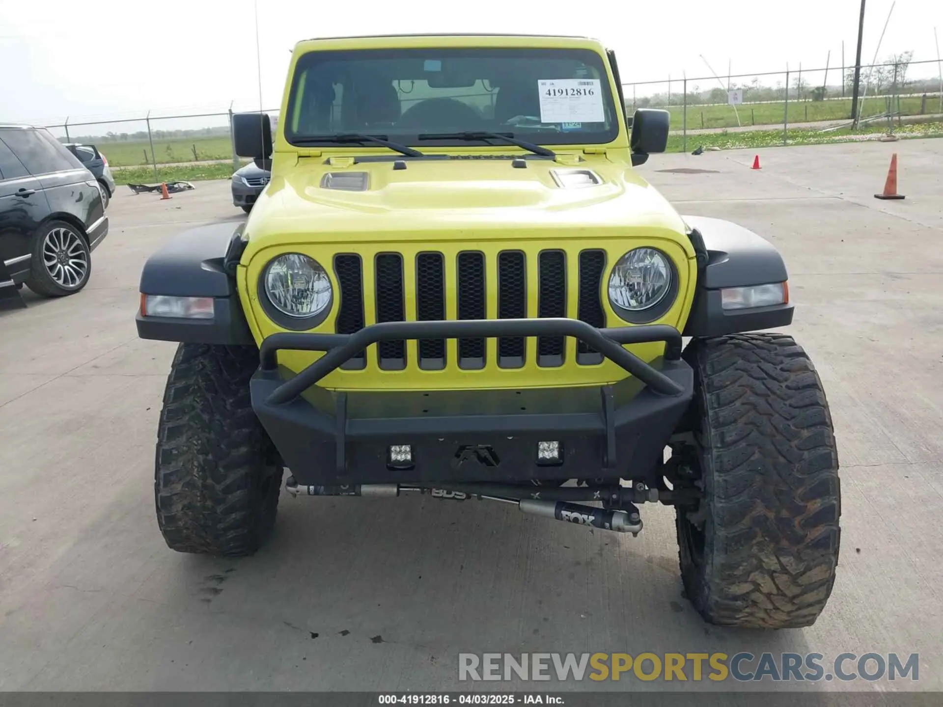 12 Photograph of a damaged car 1C4HJXFG8PW558649 JEEP WRANGLER 2023