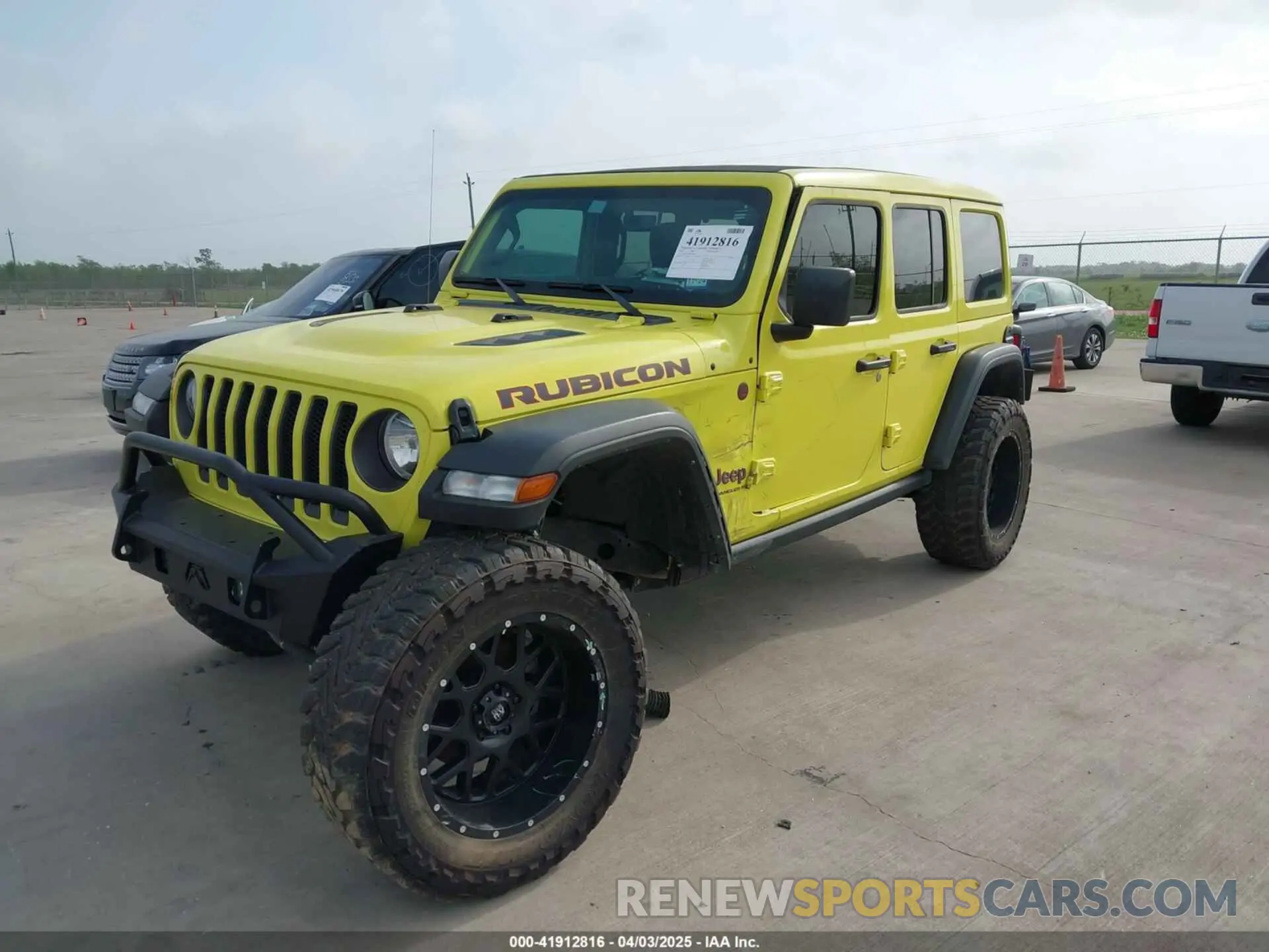 2 Photograph of a damaged car 1C4HJXFG8PW558649 JEEP WRANGLER 2023