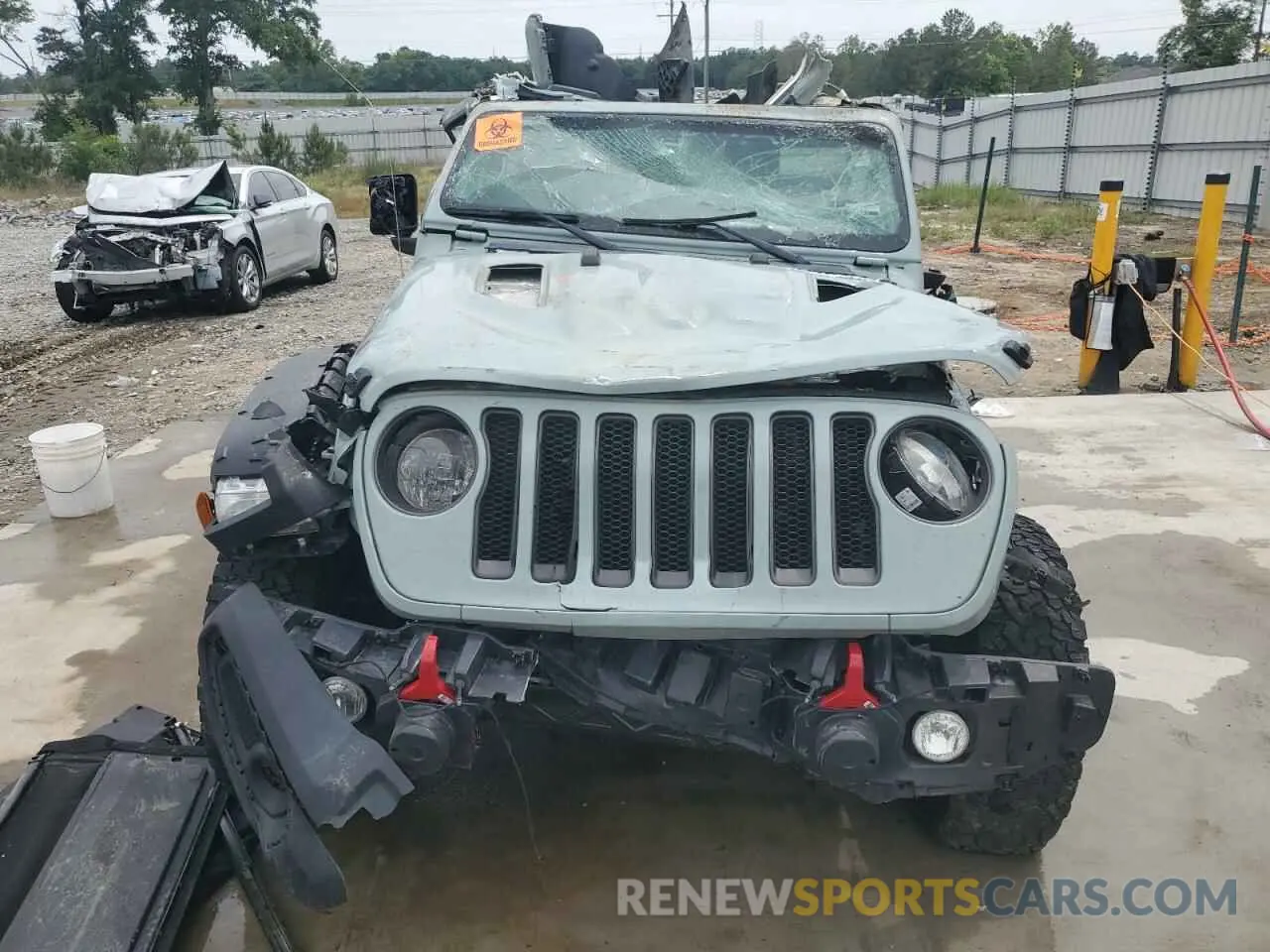 5 Photograph of a damaged car 1C4HJXFG8PW601421 JEEP WRANGLER 2023