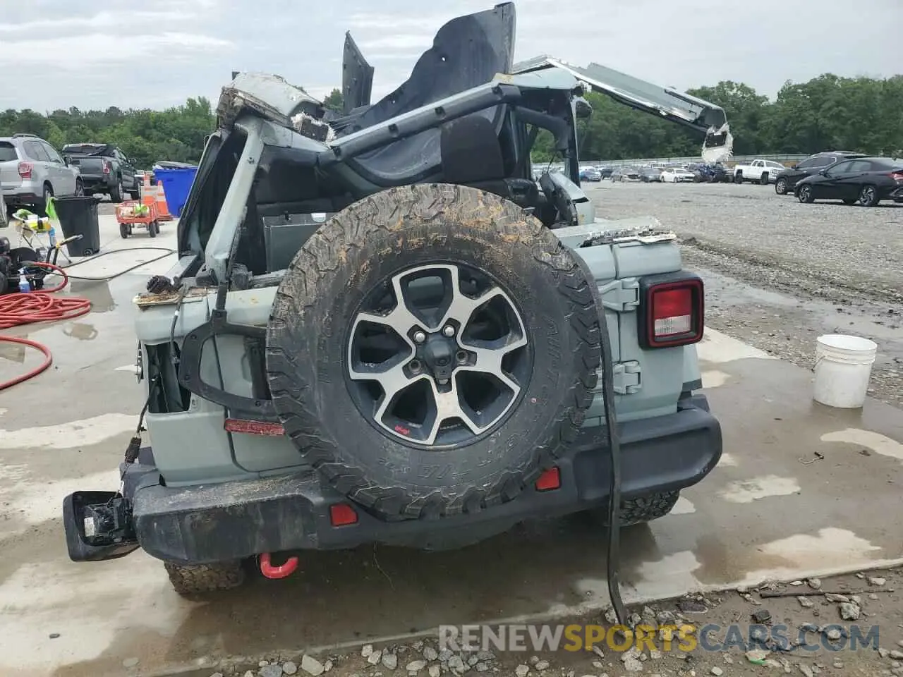 6 Photograph of a damaged car 1C4HJXFG8PW601421 JEEP WRANGLER 2023