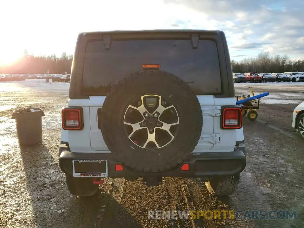 6 Photograph of a damaged car 1C4HJXFN8PW573926 JEEP WRANGLER 2023