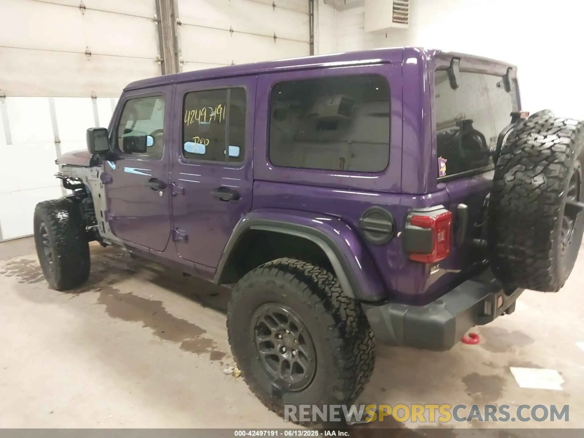 3 Photograph of a damaged car 1C4JJXFG2PW573066 JEEP WRANGLER 2023