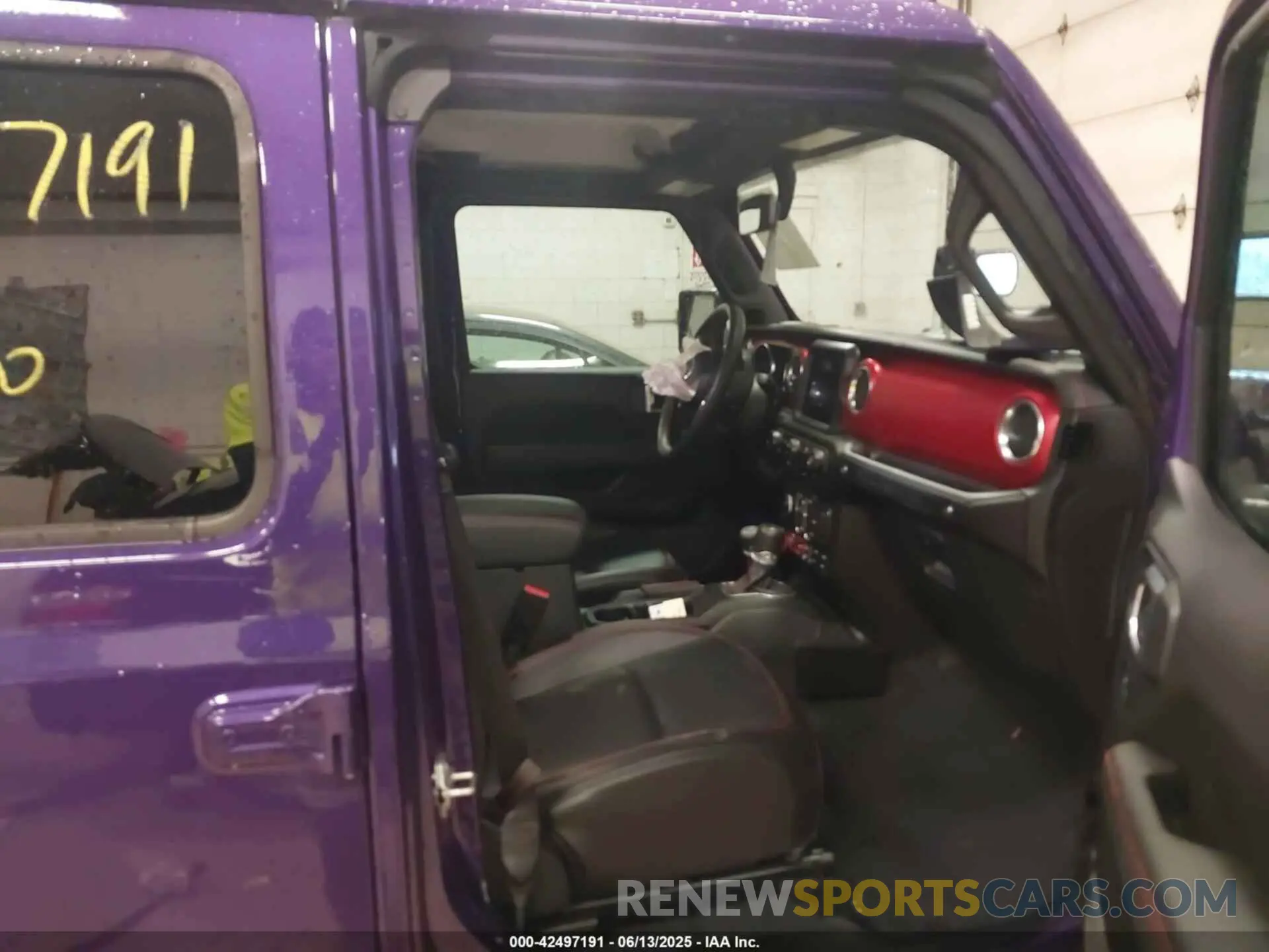 5 Photograph of a damaged car 1C4JJXFG2PW573066 JEEP WRANGLER 2023