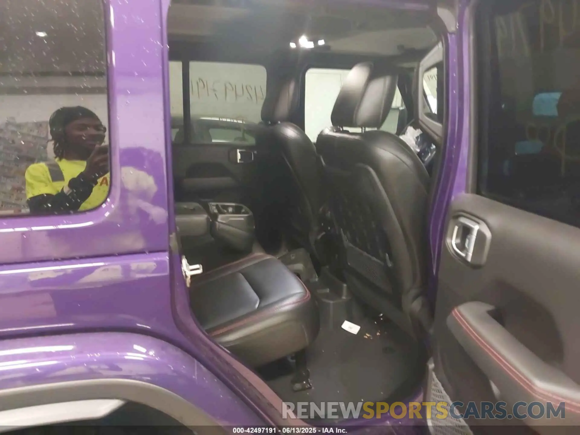 8 Photograph of a damaged car 1C4JJXFG2PW573066 JEEP WRANGLER 2023