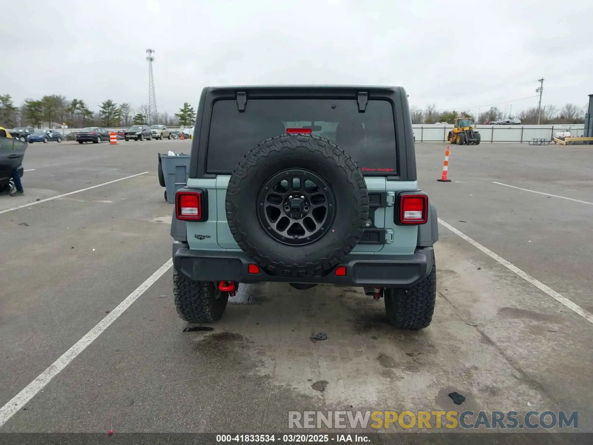 16 Photograph of a damaged car 1C4JJXFG7PW654564 JEEP WRANGLER 2023