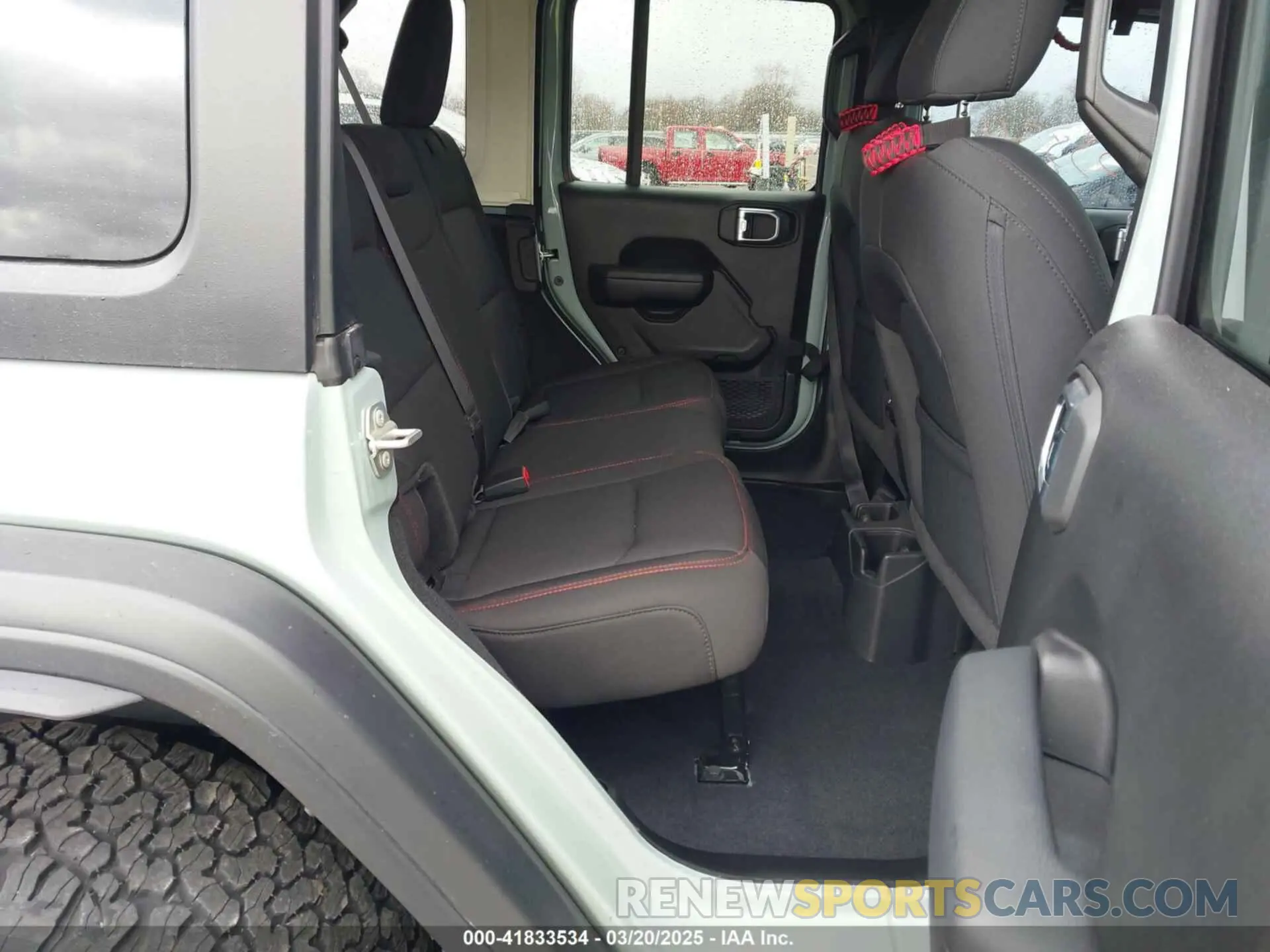 8 Photograph of a damaged car 1C4JJXFG7PW654564 JEEP WRANGLER 2023