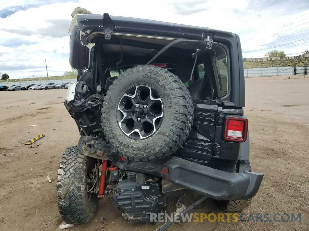 6 Photograph of a damaged car 1C4JJXFM8PW607551 JEEP WRANGLER 2023